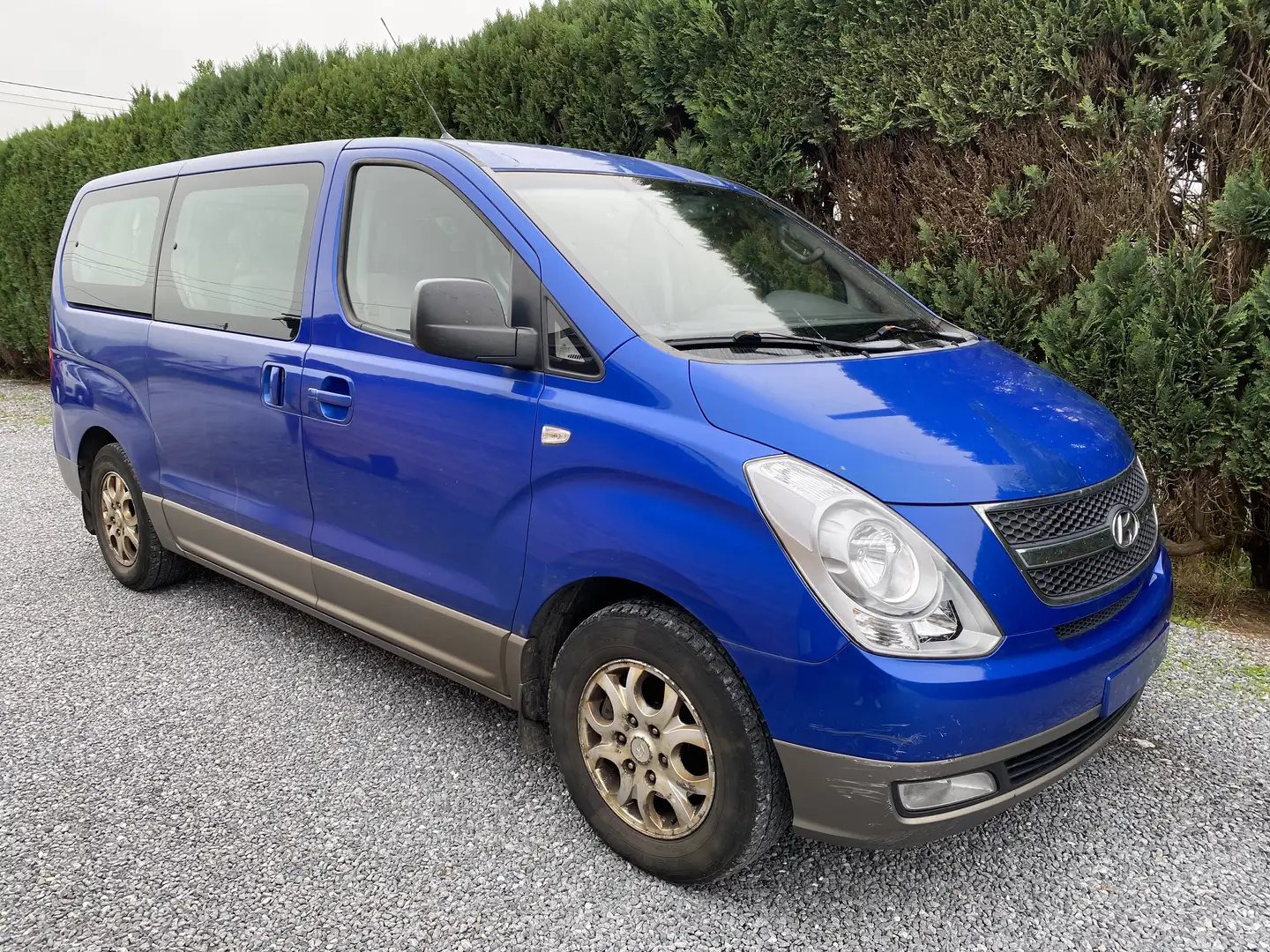 Hyundai H-1 VAN 2.5 CRDI 8 place Airco Modrá - 1