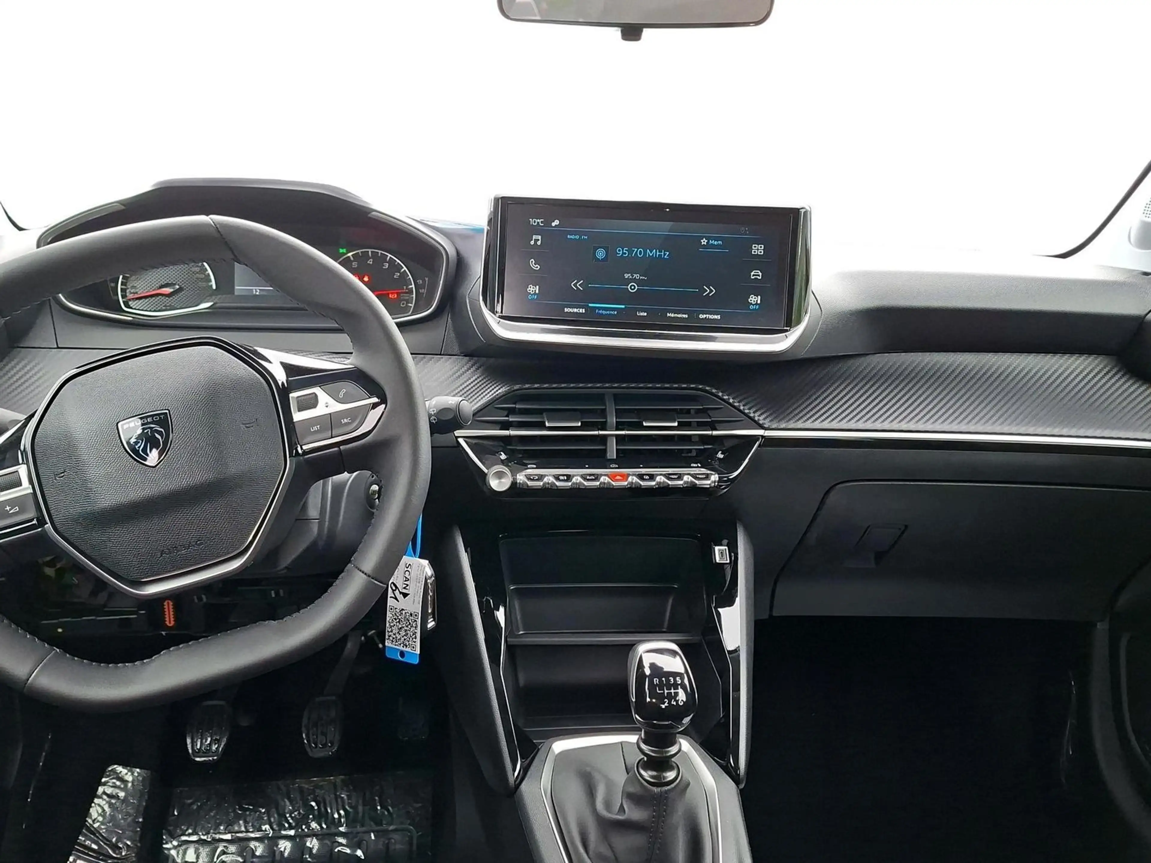 Peugeot 208 Style Turbo 100 — photo 9