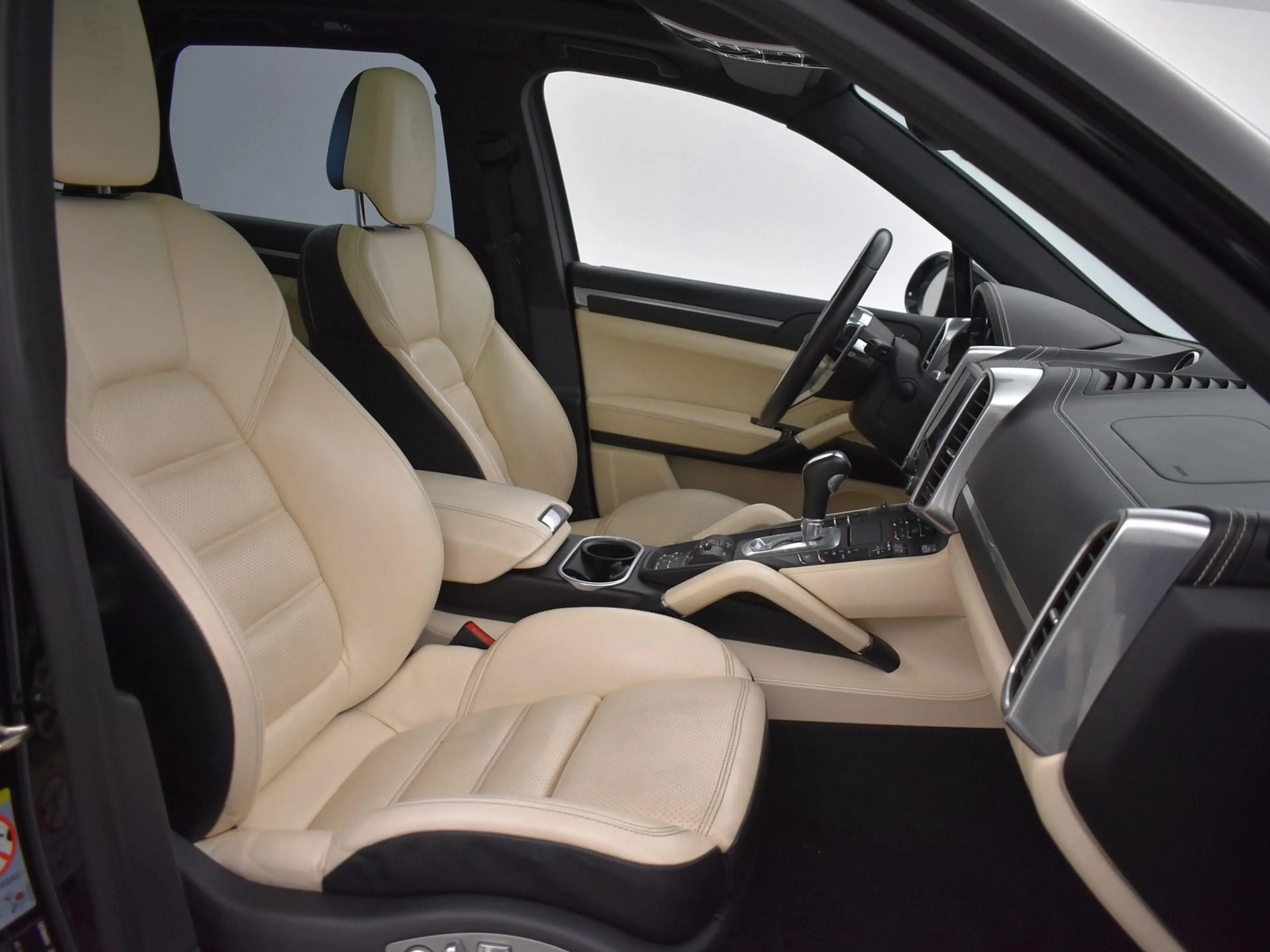 Porsche Cayenne 3.0 S E-HYBRID 416 PK + ADAPTIVE CRUISE | PANORAMA — photo 4