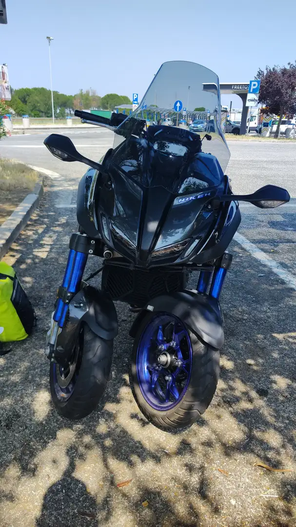 Yamaha Niken 850 Zwart - 2