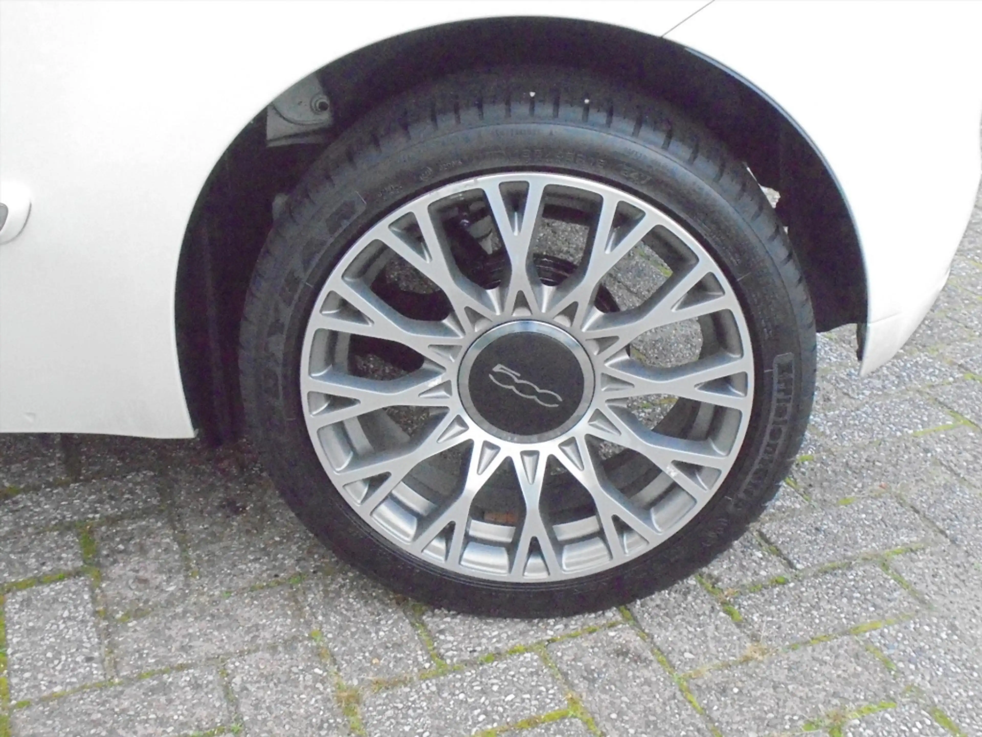 Fiat 500C 0.9 80pk Turbo Twinair — photo 11