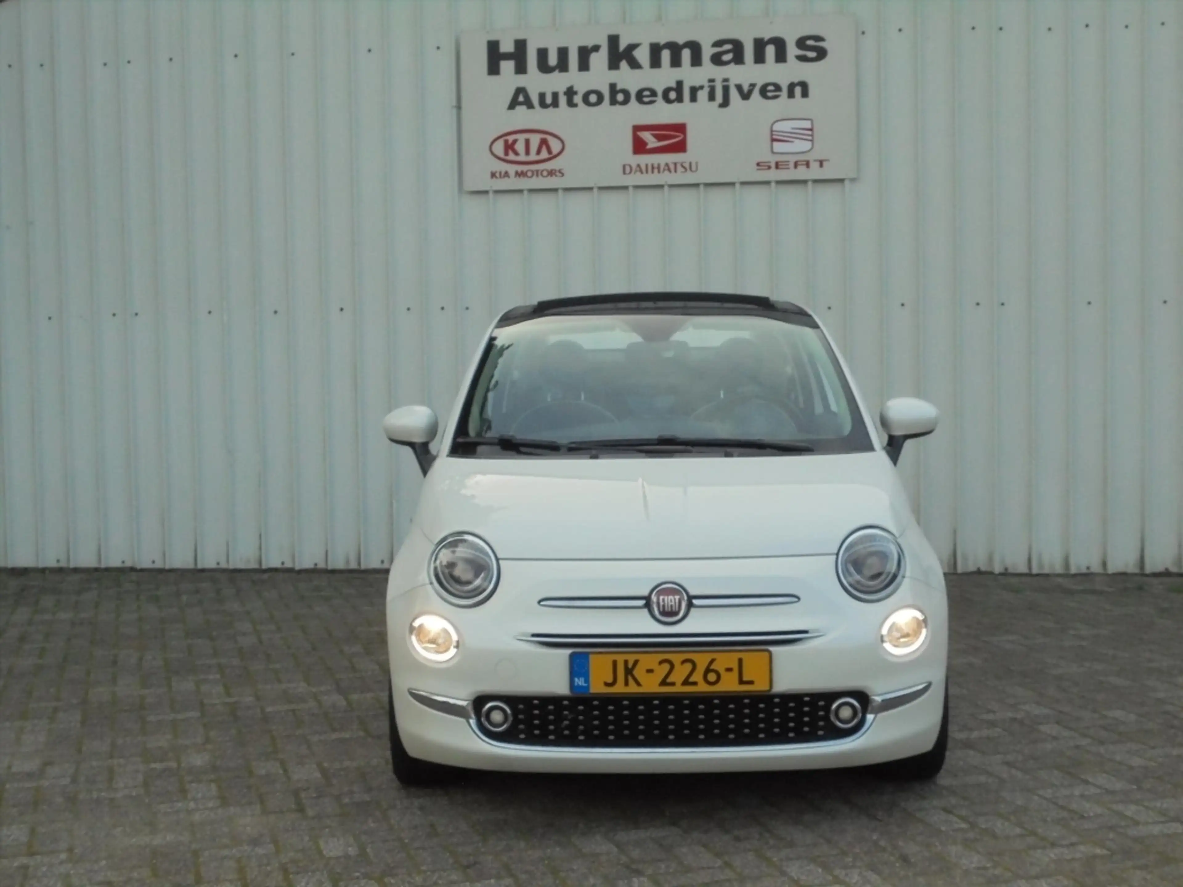Fiat 500C 0.9 80pk Turbo Twinair — photo 2