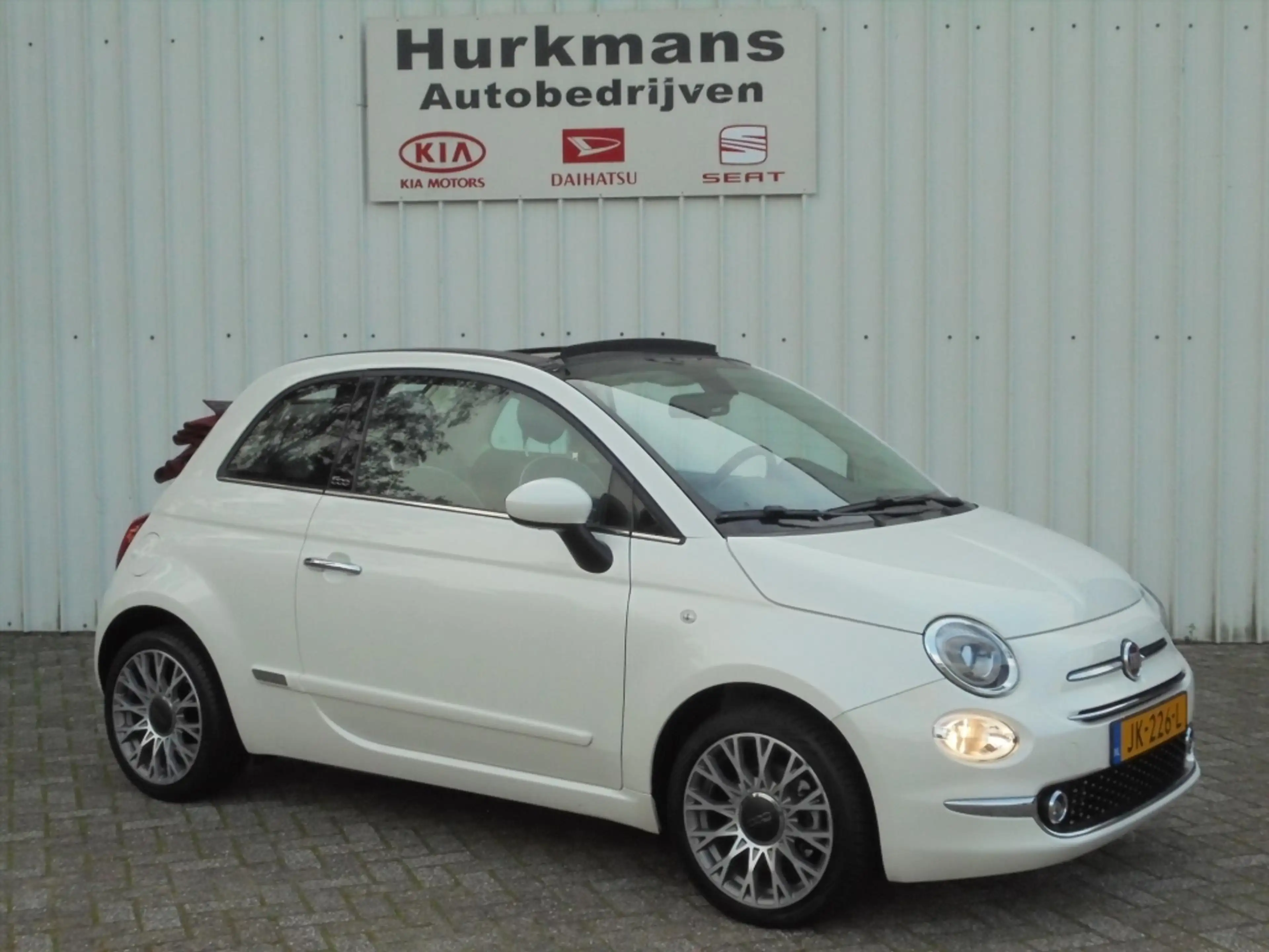 Fiat 500C 0.9 80pk Turbo Twinair — photo 3