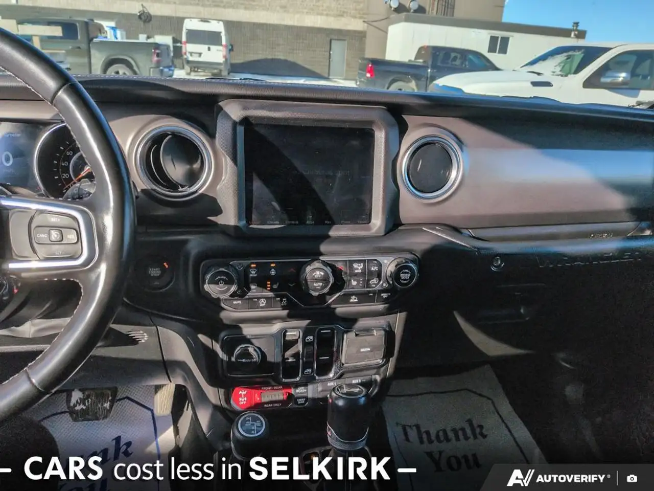 Jeep Wrangler photo Jeep Wrangler