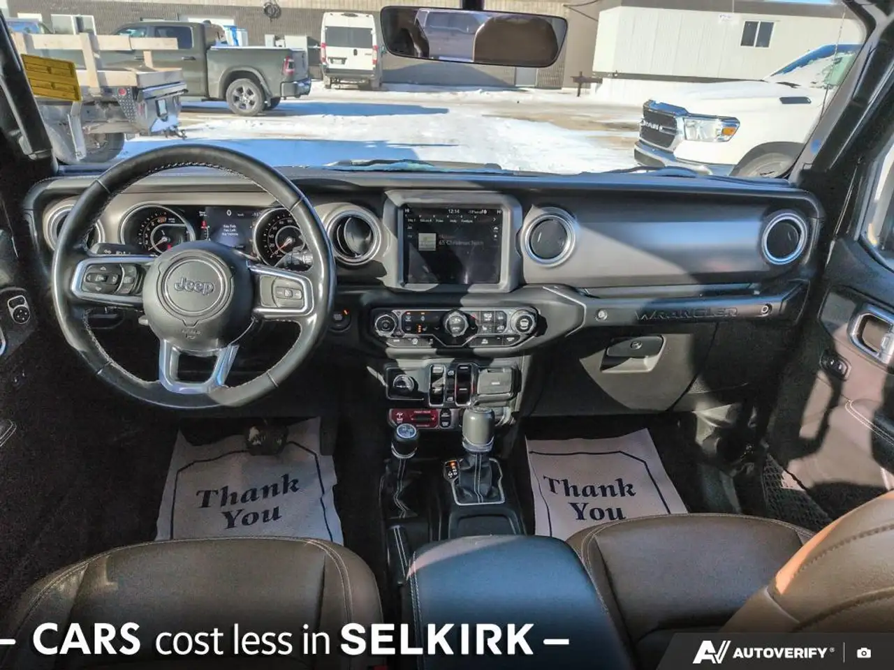 Jeep Wrangler photo Jeep Wrangler
