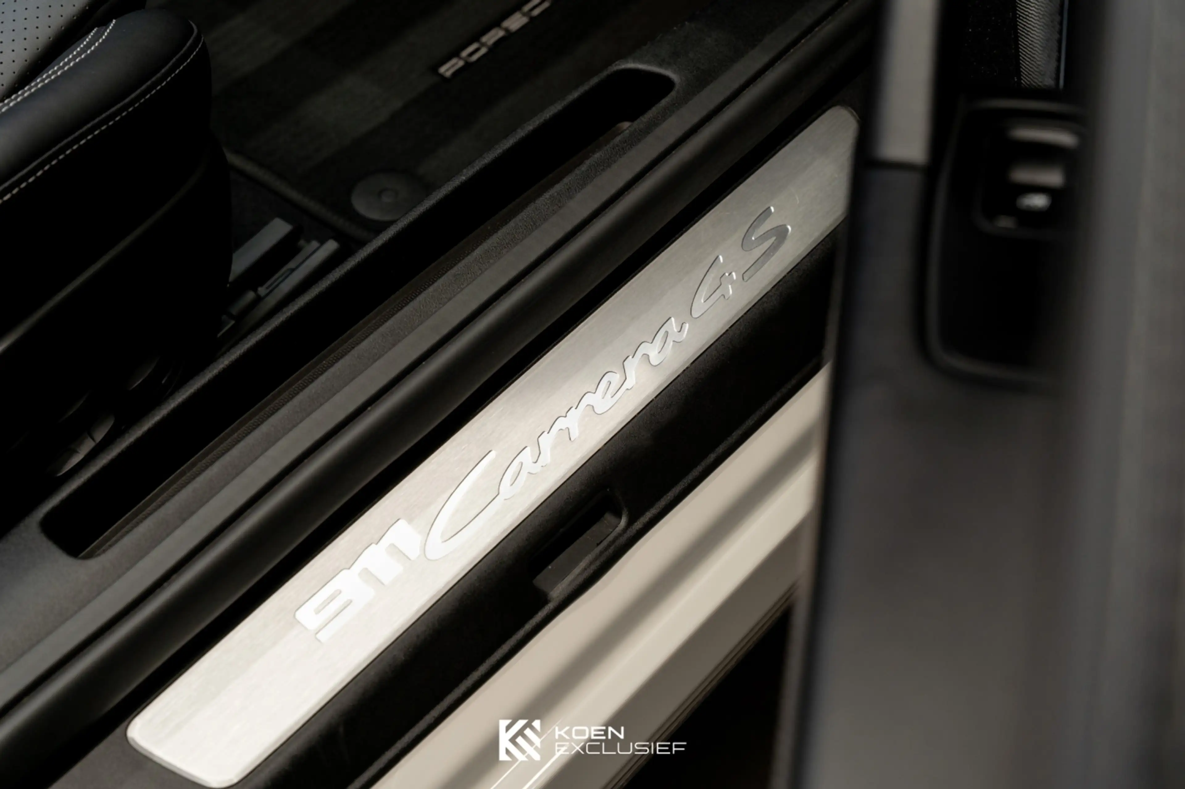 Porsche 992 Cabrio 992 3.0 Carrera 4 S Km-stand 25999 — photo 19