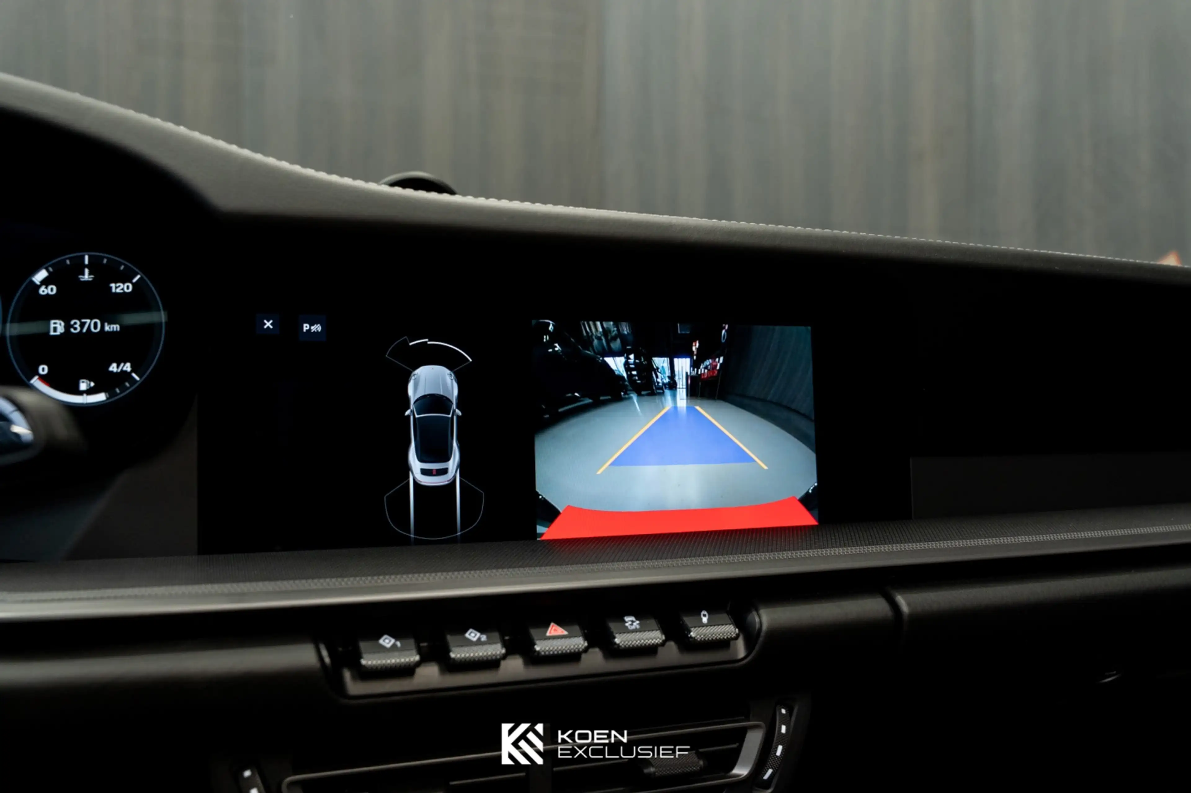 Porsche 992 Cabrio 992 3.0 Carrera 4 S Km-stand 25999 — photo 31