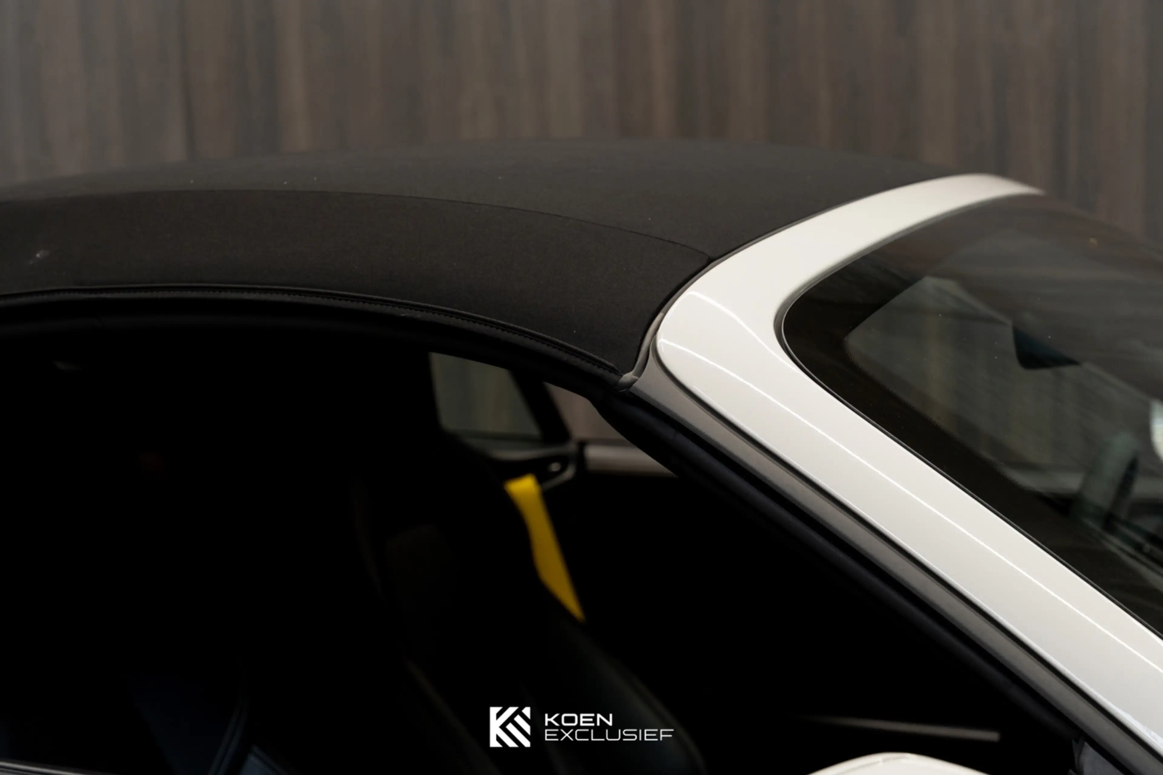 Porsche 992 Cabrio 992 3.0 Carrera 4 S Km-stand 25999 — photo 35