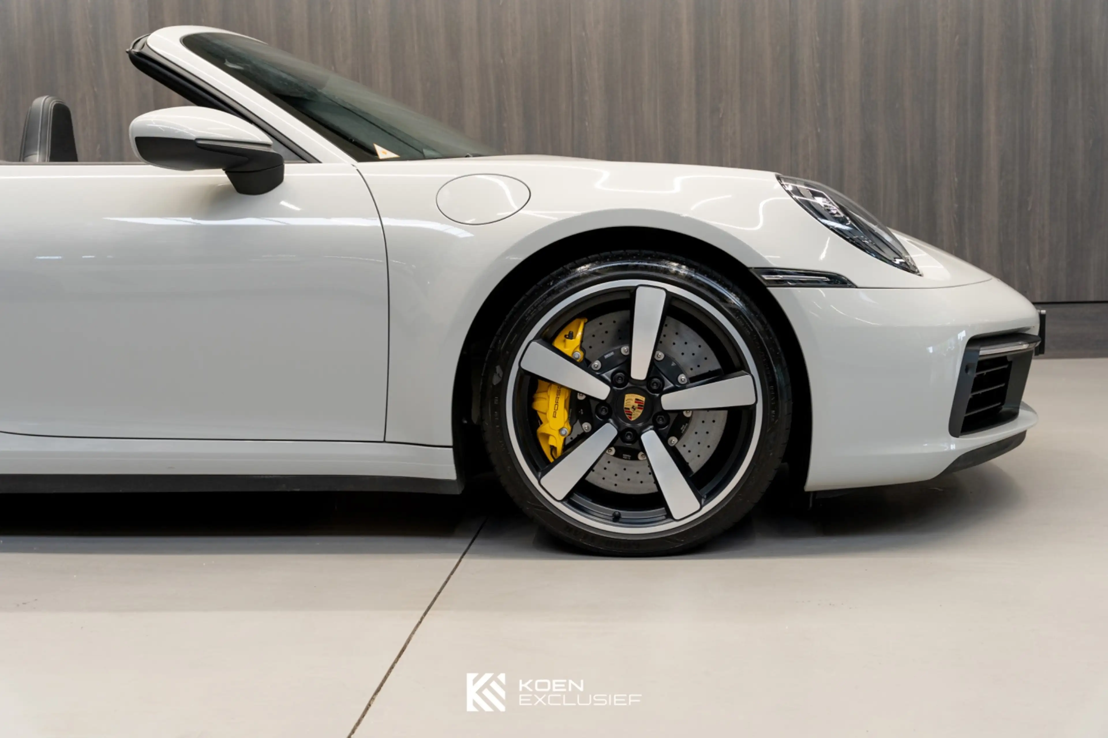 Porsche 992 Cabrio 992 3.0 Carrera 4 S Km-stand 25999 — photo 5