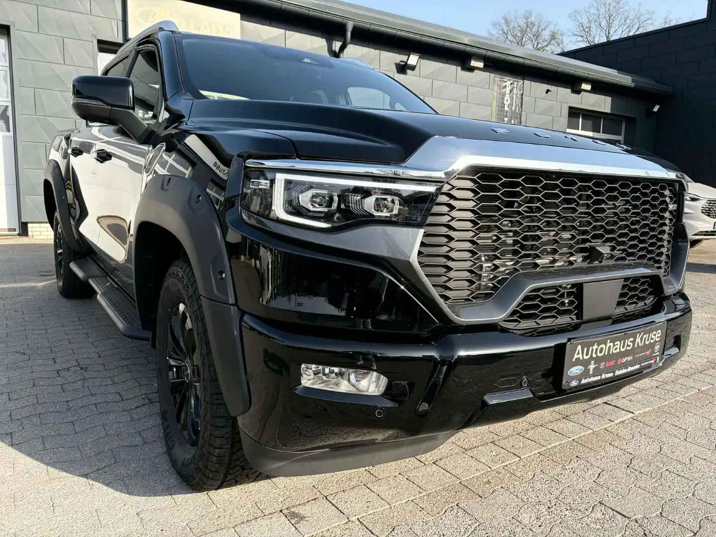Foton 4 Ultra (MHEV) 2.0l 117kW Diesel 4x4 AT+Panorama Negro - 2
