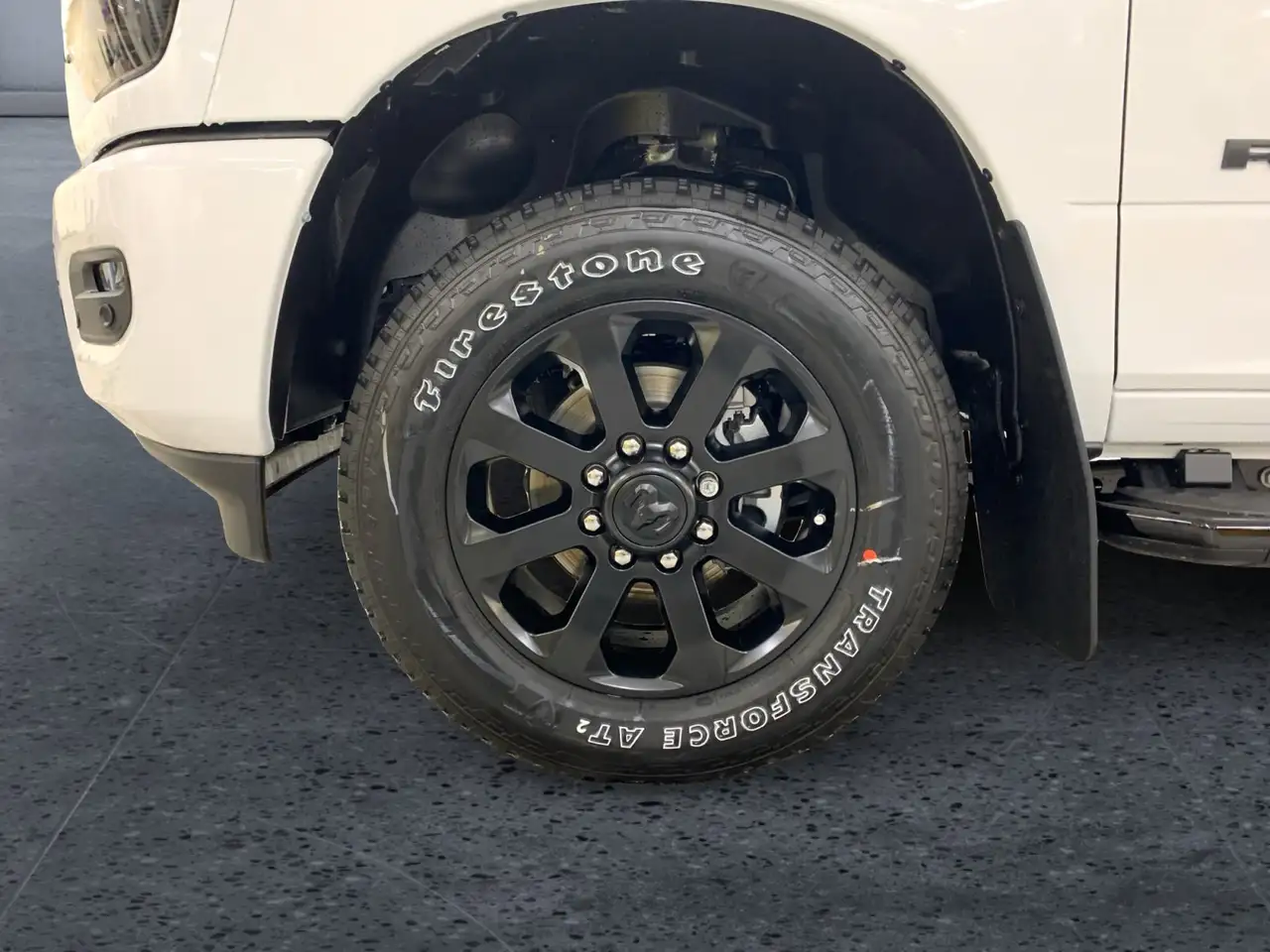 RAM 3500 снимка RAM 3500