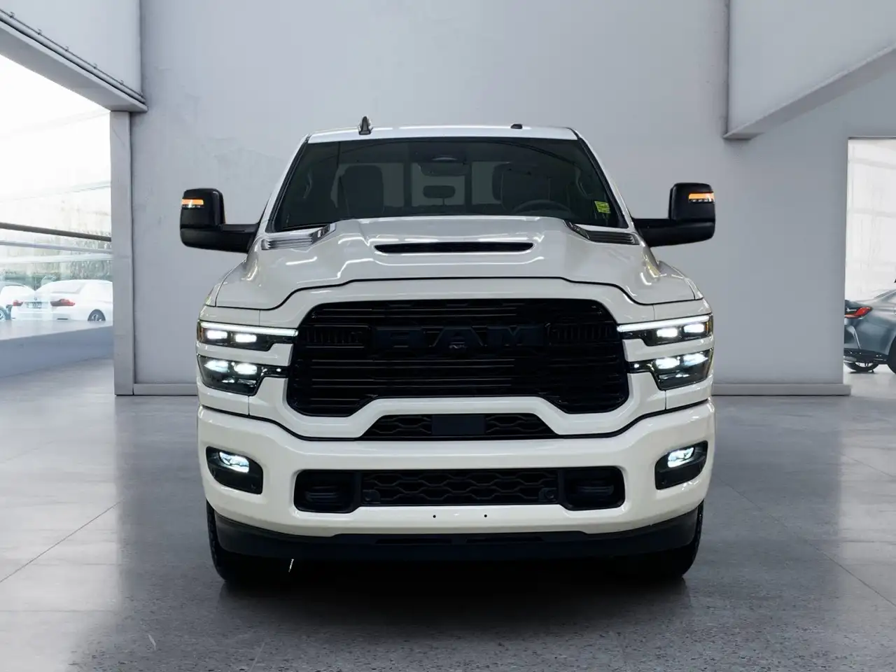 RAM 3500 снимка RAM 3500