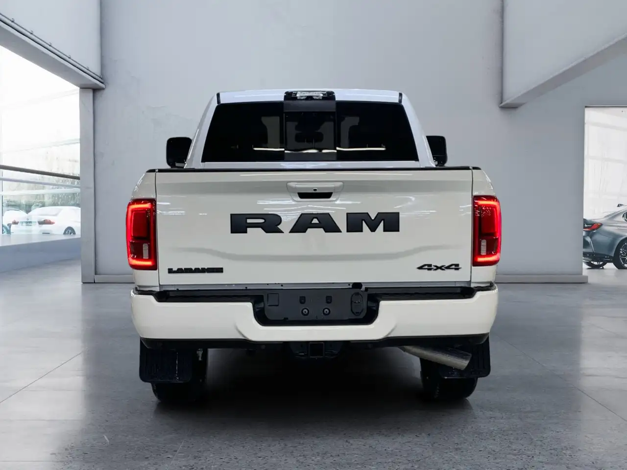 RAM 3500 снимка RAM 3500
