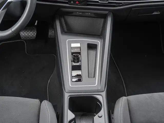 Volkswagen Golf view 13