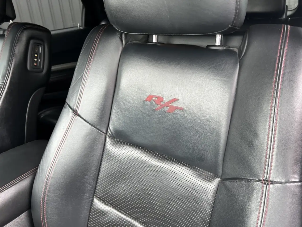 Dodge Durango снимка Dodge Durango