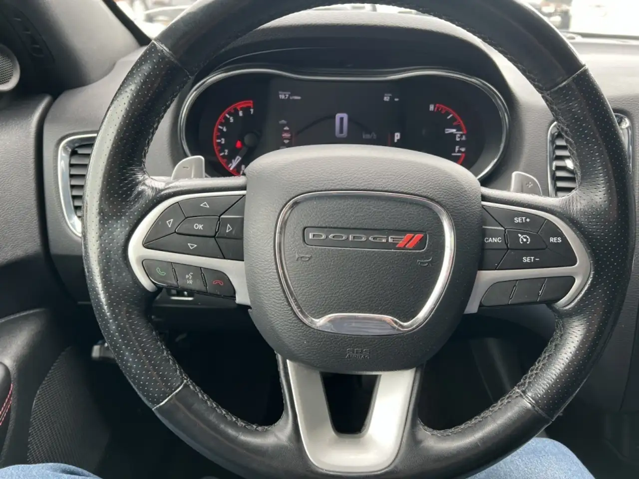 Dodge Durango снимка Dodge Durango