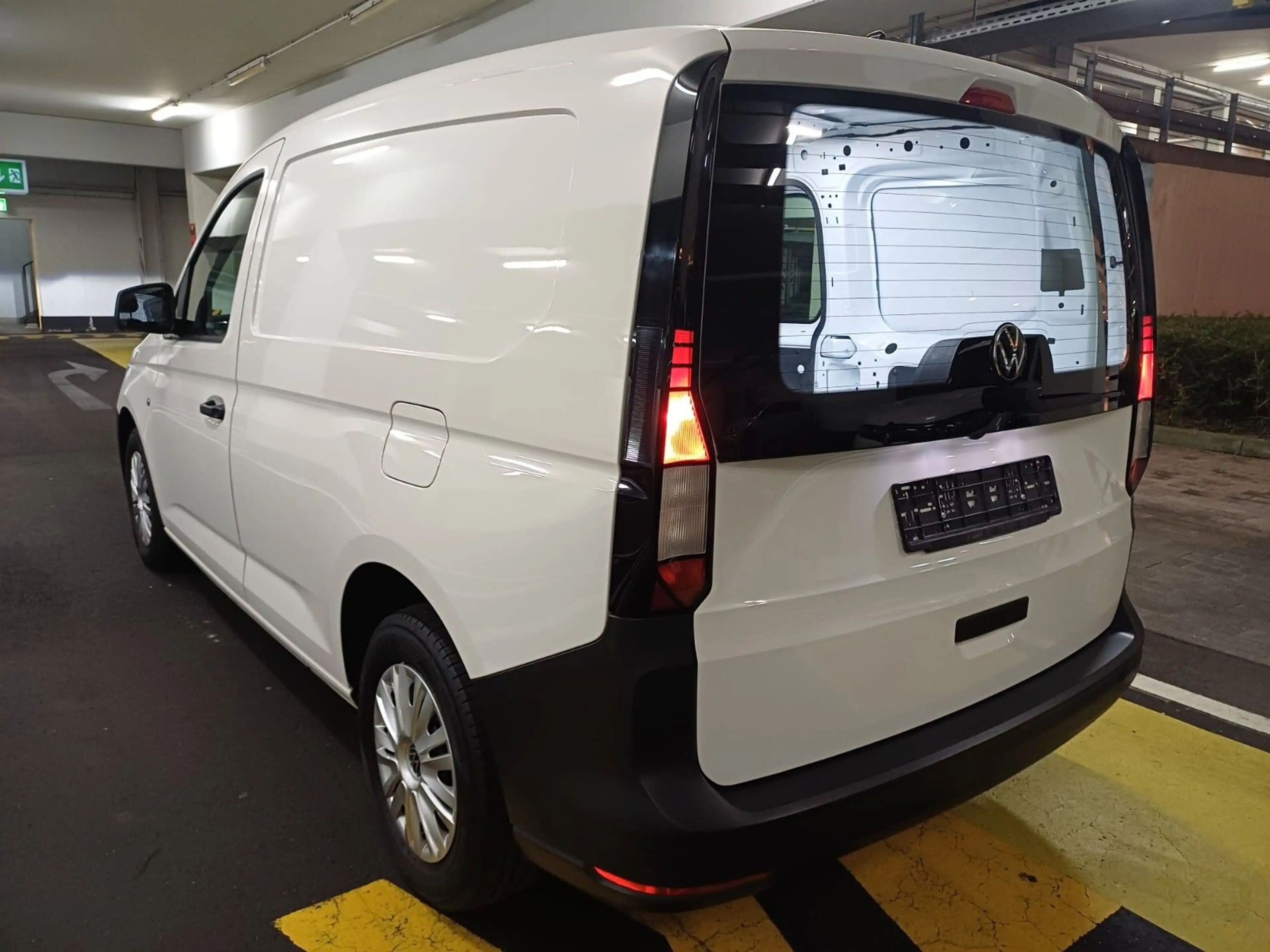 Volkswagen Caddy Cargo 2.0, Kamera, Klima, Navi, Temp, PDC — photo 10