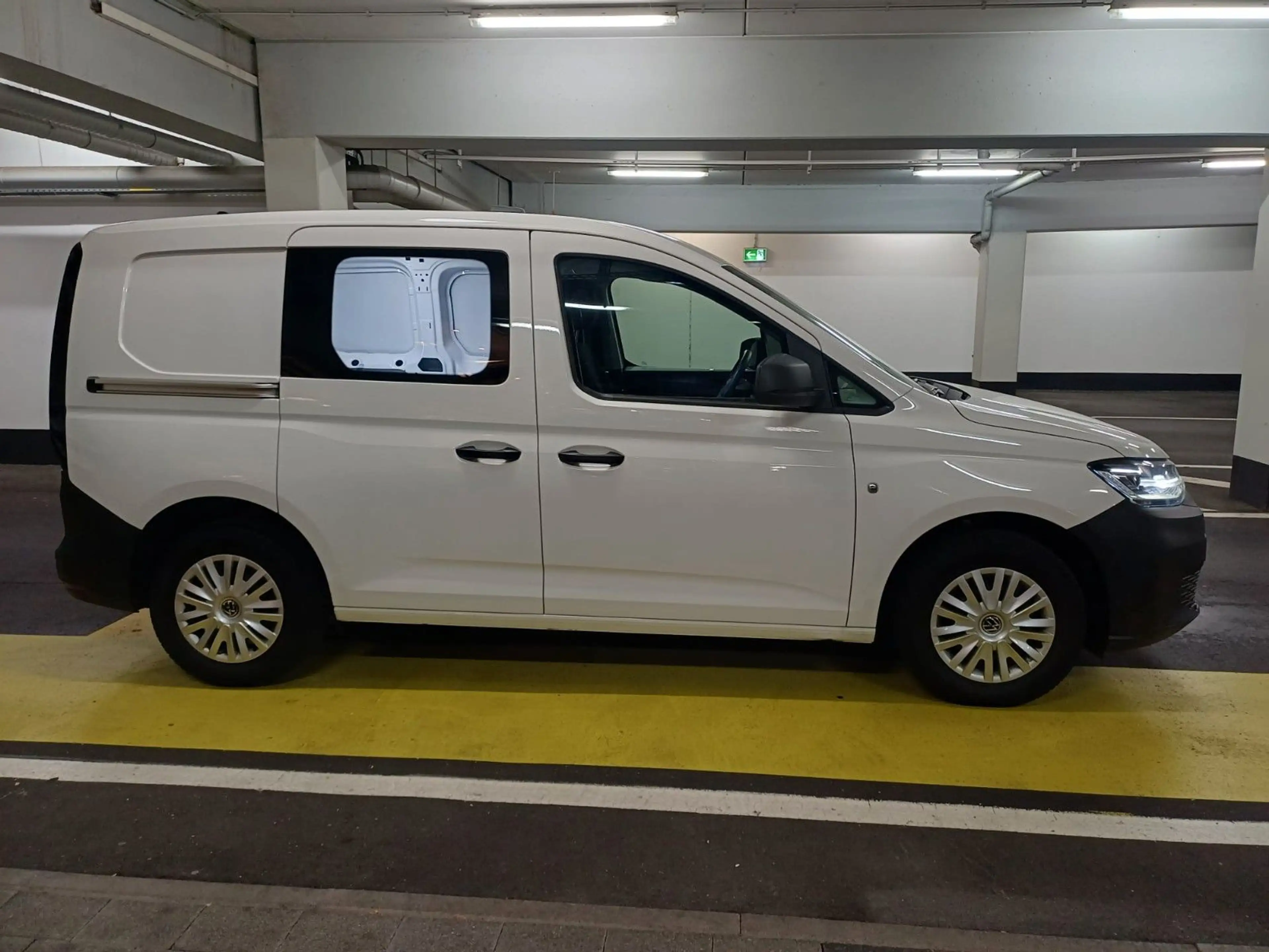 Volkswagen Caddy Cargo 2.0, Kamera, Klima, Navi, Temp, PDC