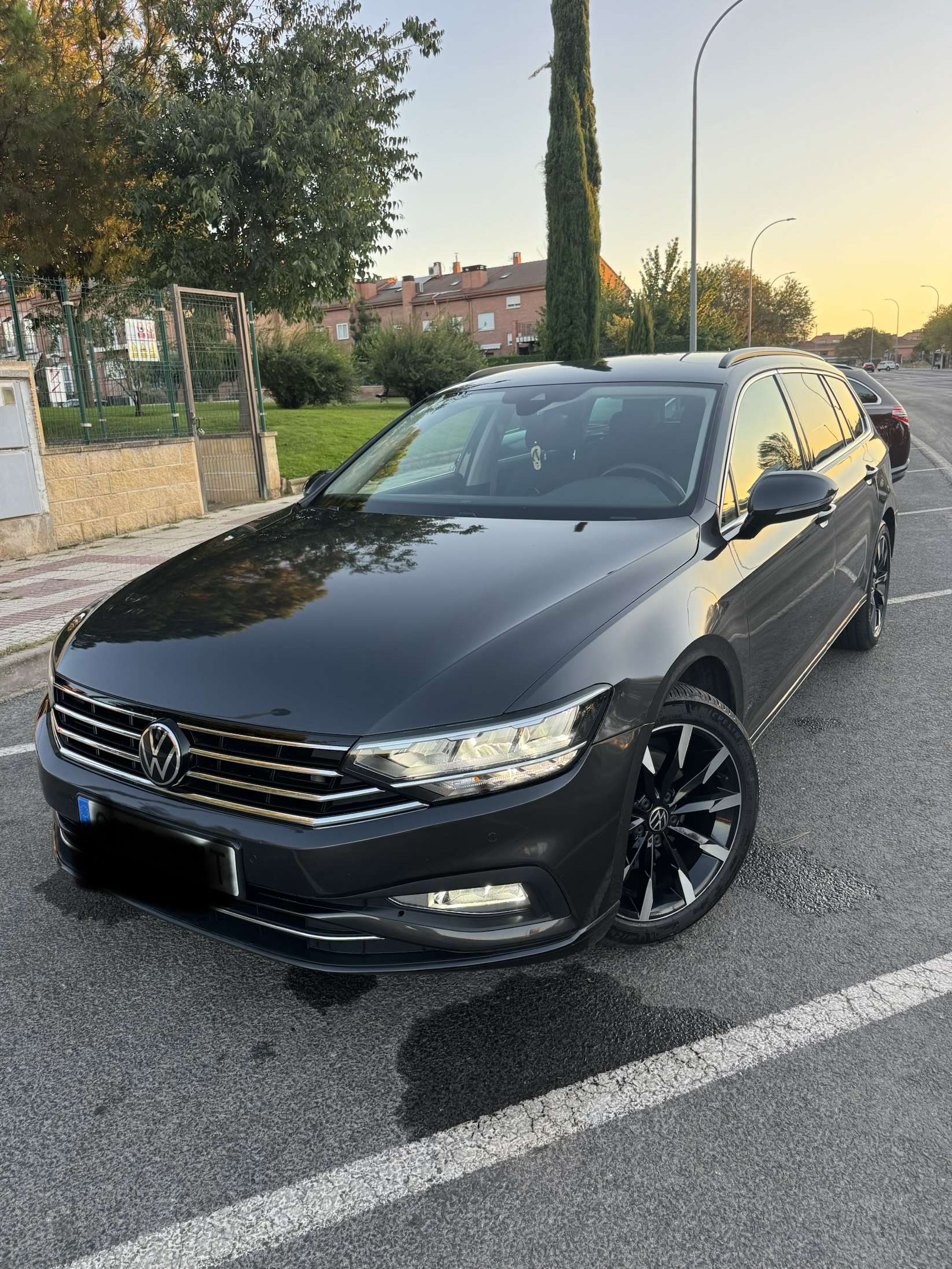 Volkswagen Passat 2.0TDI EVO Executive DSG7 110kW - foto 1