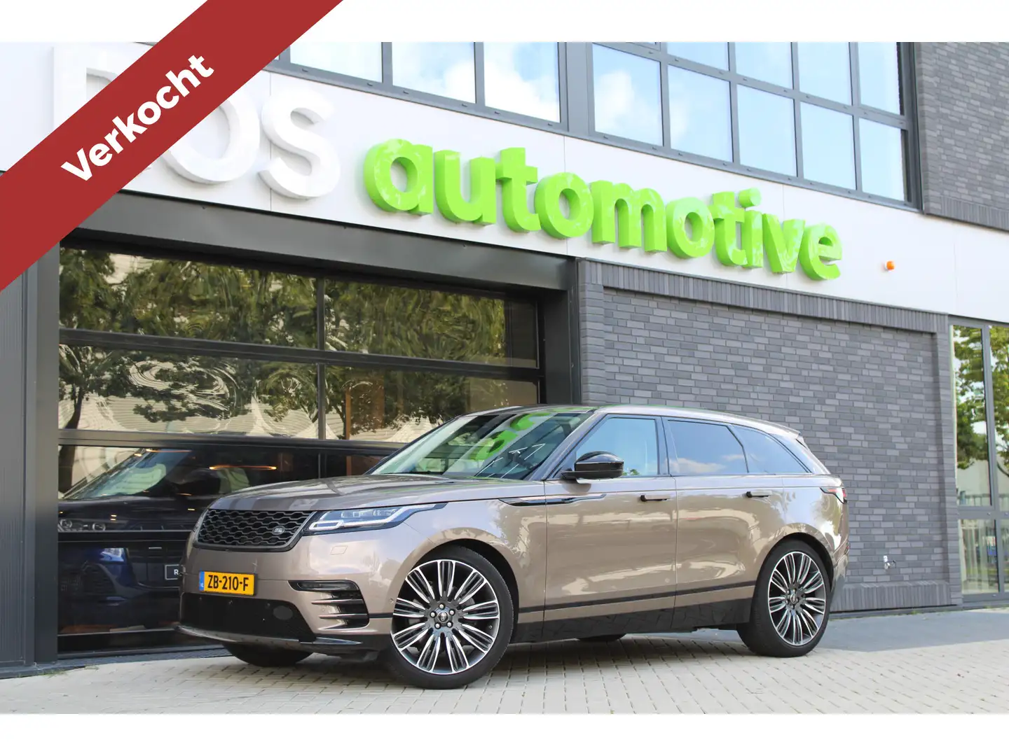 Land Rover Range Rover Velar 2.0 P300 Turbo AWD R-Dynamic HSE | NAP | PANO | MA Bruin - 1