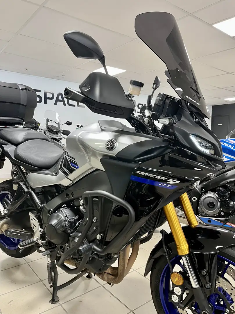 Yamaha Tracer 9 GT Grau - 2