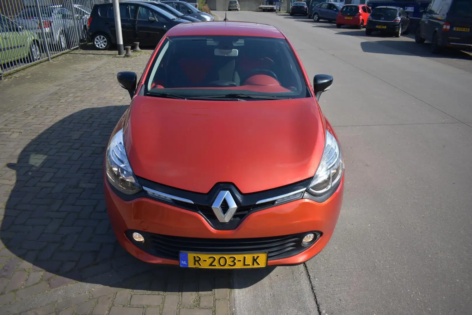 Renault Clio 0.9 TCe Dynamique Rouge - 2