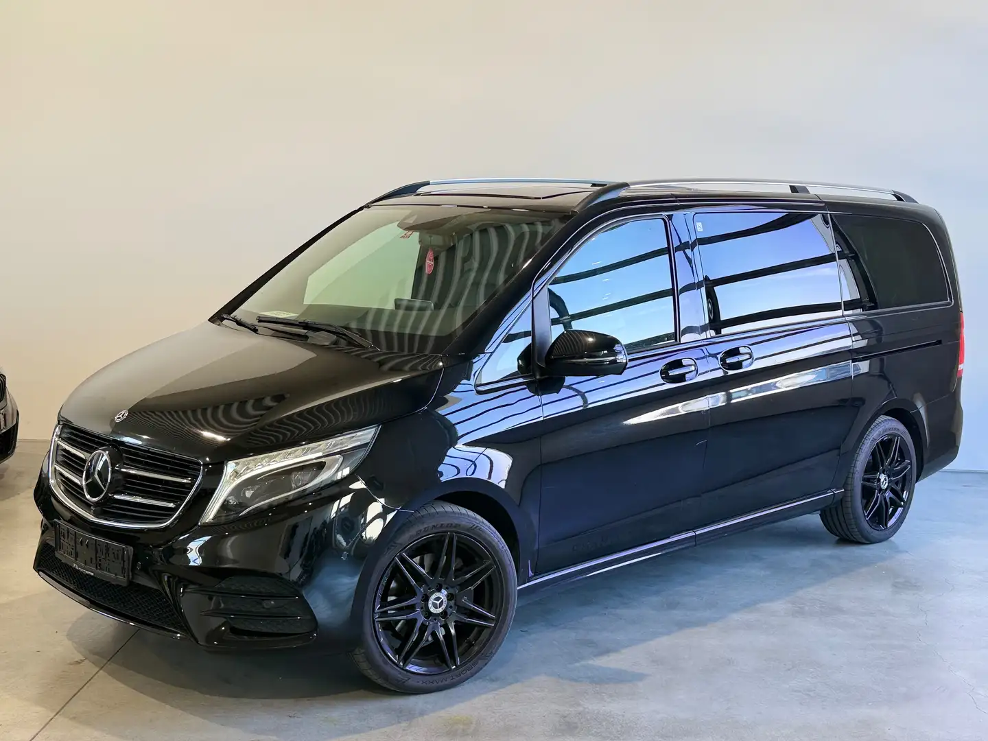 Mercedes-Benz V 250 V250 CDI AVANTGARDE 4MATIC lang,AMG7SITZER,SZH,ACC Schwarz - 1