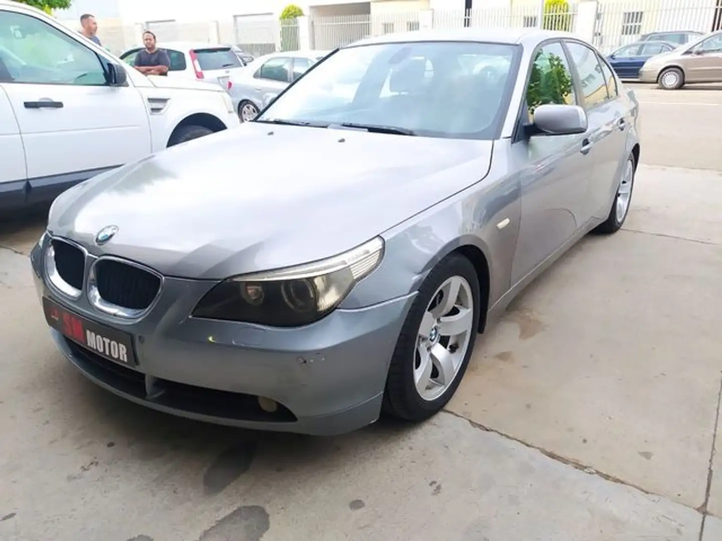 BMW 525 525d Gris - 2