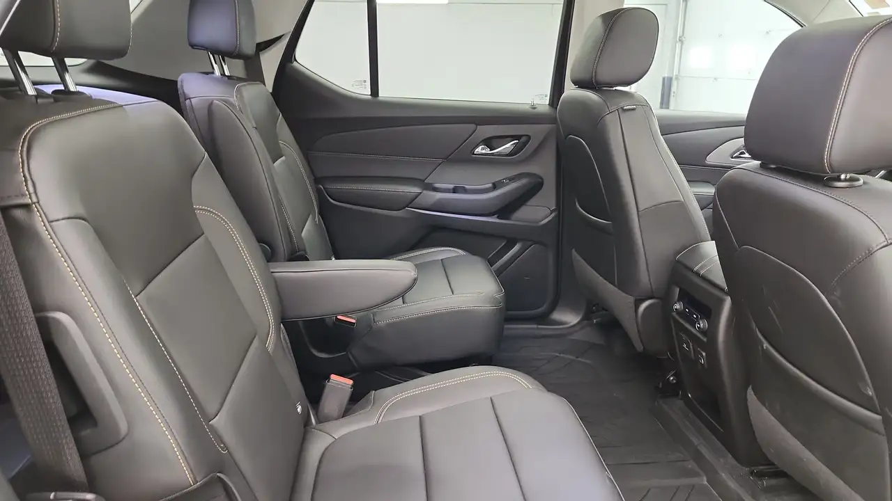 Chevrolet Traverse снимка Chevrolet Traverse