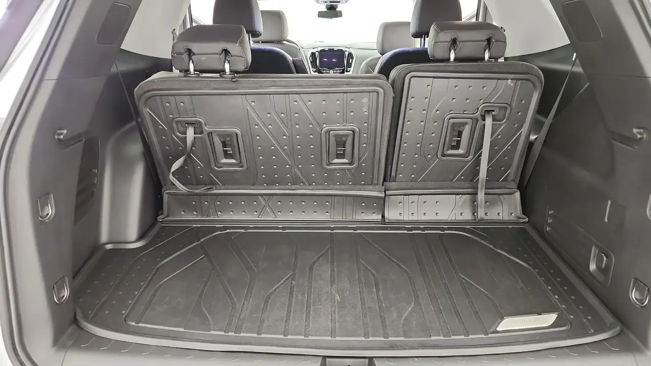Chevrolet Traverse снимка Chevrolet Traverse