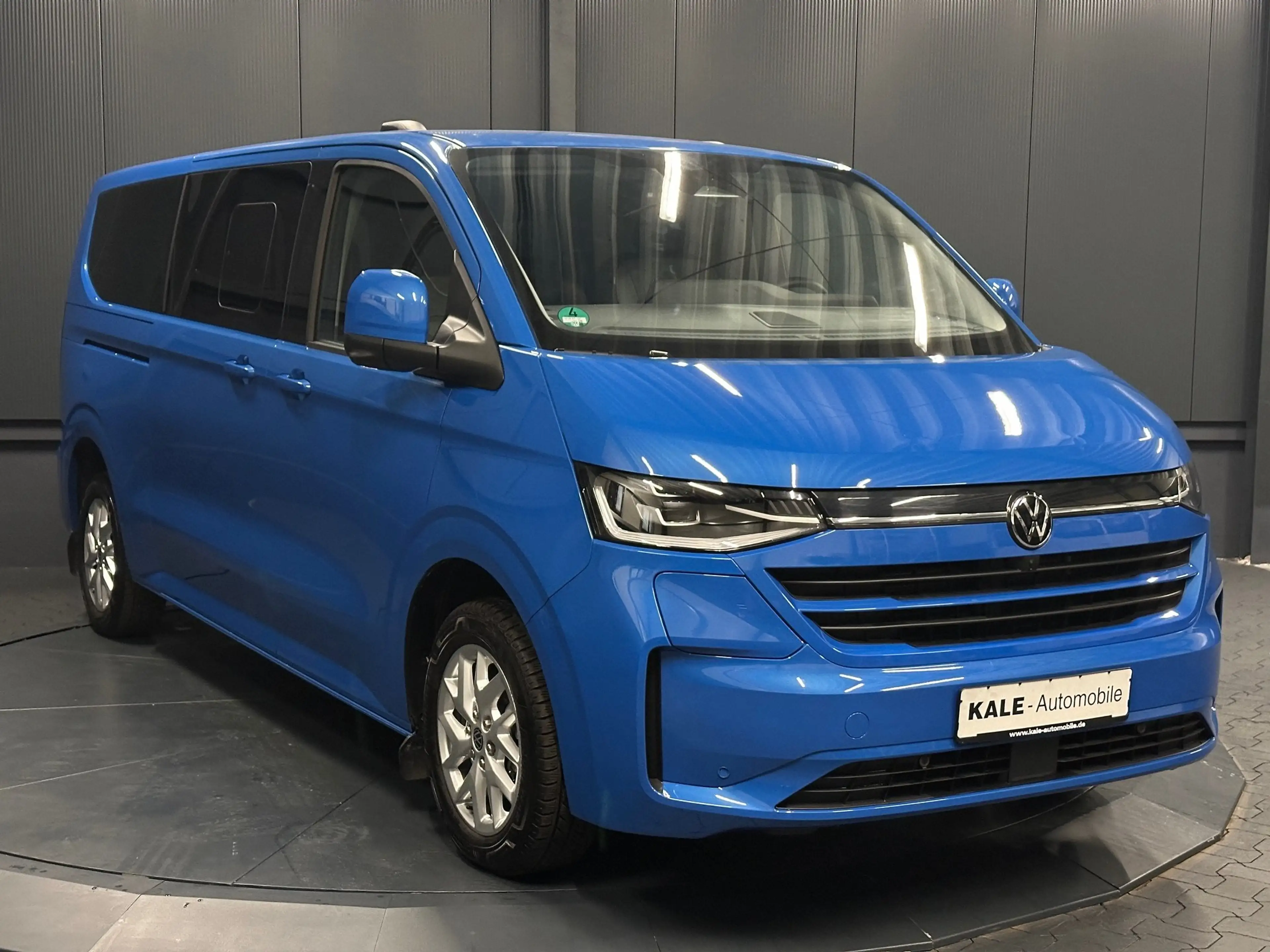 Volkswagen T7 Caravelle e-Caravelle LR Style 210 kW lang*NP:90.930 EUR* — photo 7