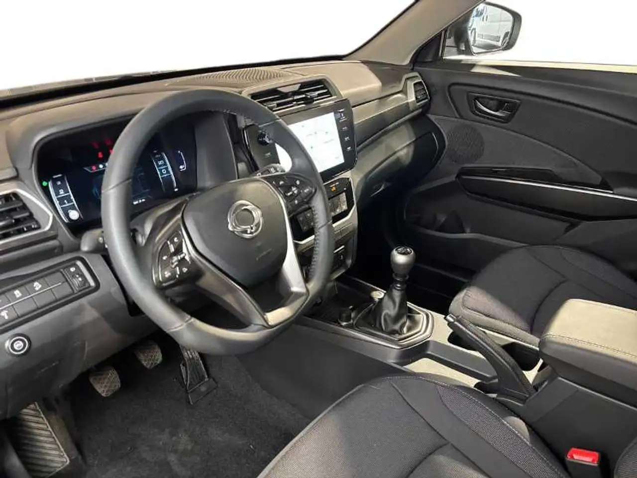 KGM Tivoli Must - 1.5 Turbo GDI 135 CV 2wd MT GPL 11