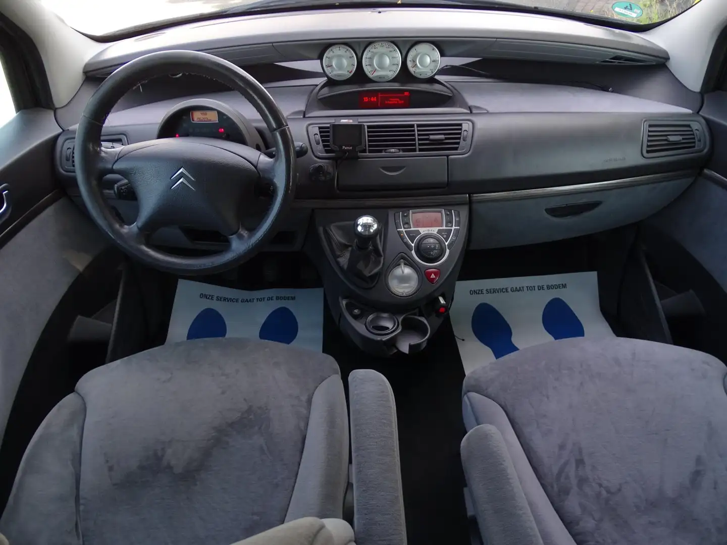 Citroen C8 2.0-16V Ligne Ambiance - 7 PERS - CRUISE / CLIMATE Grijs - 2