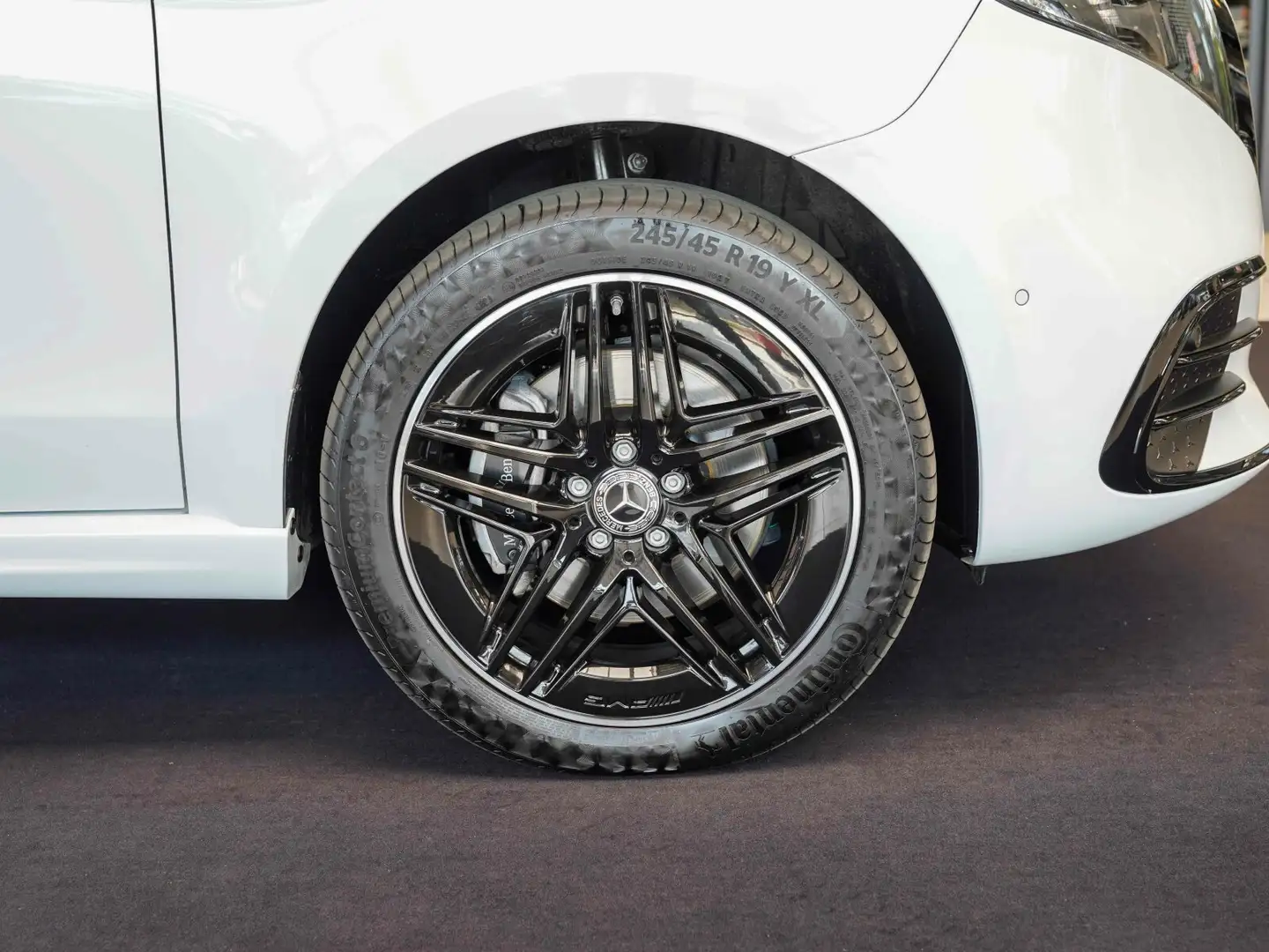 Mercedes-Benz V 250 V 250 d 4Matic AMG Avantgarde Lang AHK Multibeam Blanc - 2