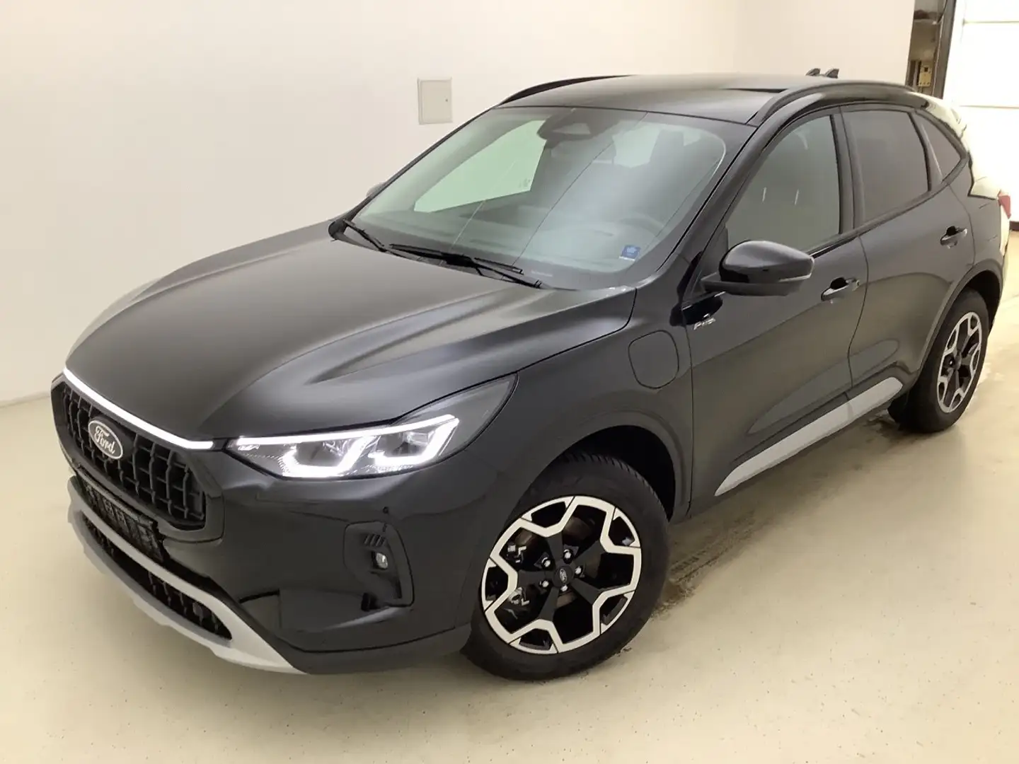 Ford Kuga Kuga 2.5 Duratec PHEV ACTIVE X Schwarz - 1