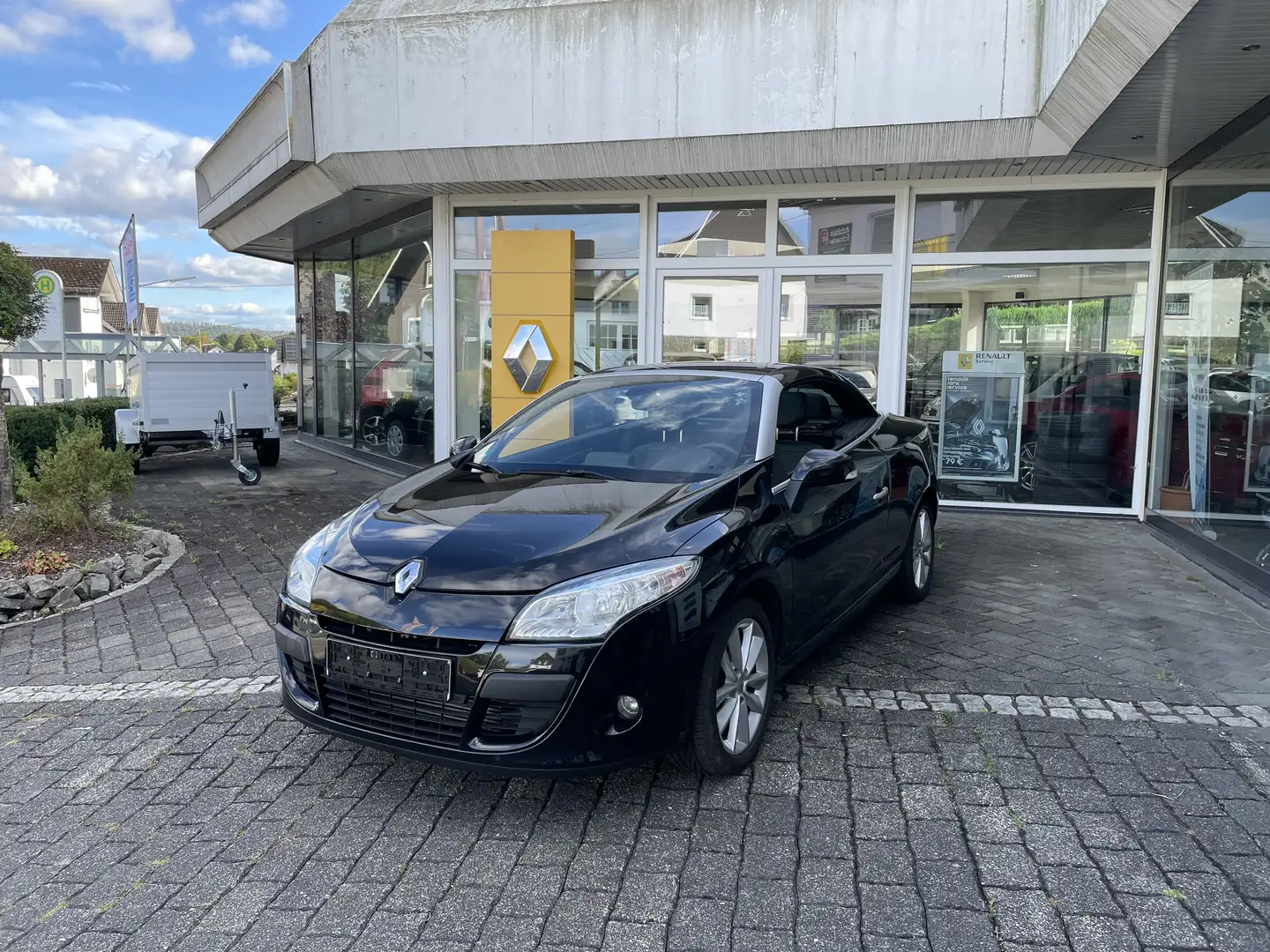 Renault Megane 1.9 dCi 130 Luxe Schwarz - 1