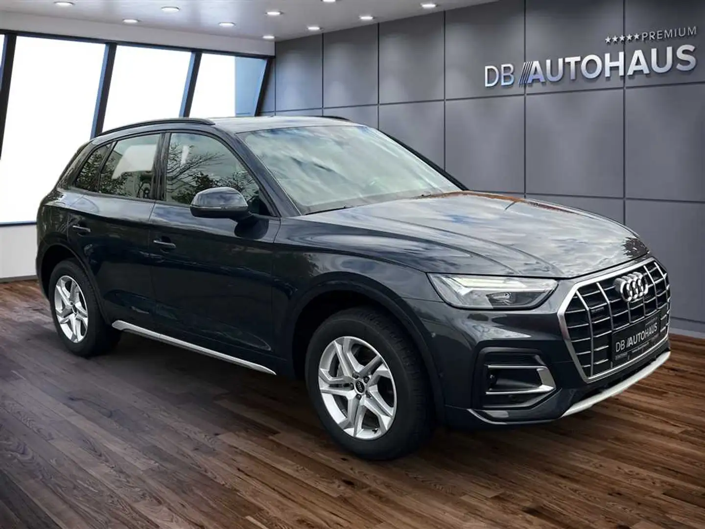 Audi Q5 40 2.0 TFSI advanced quattro S-tronic Grijs - 2