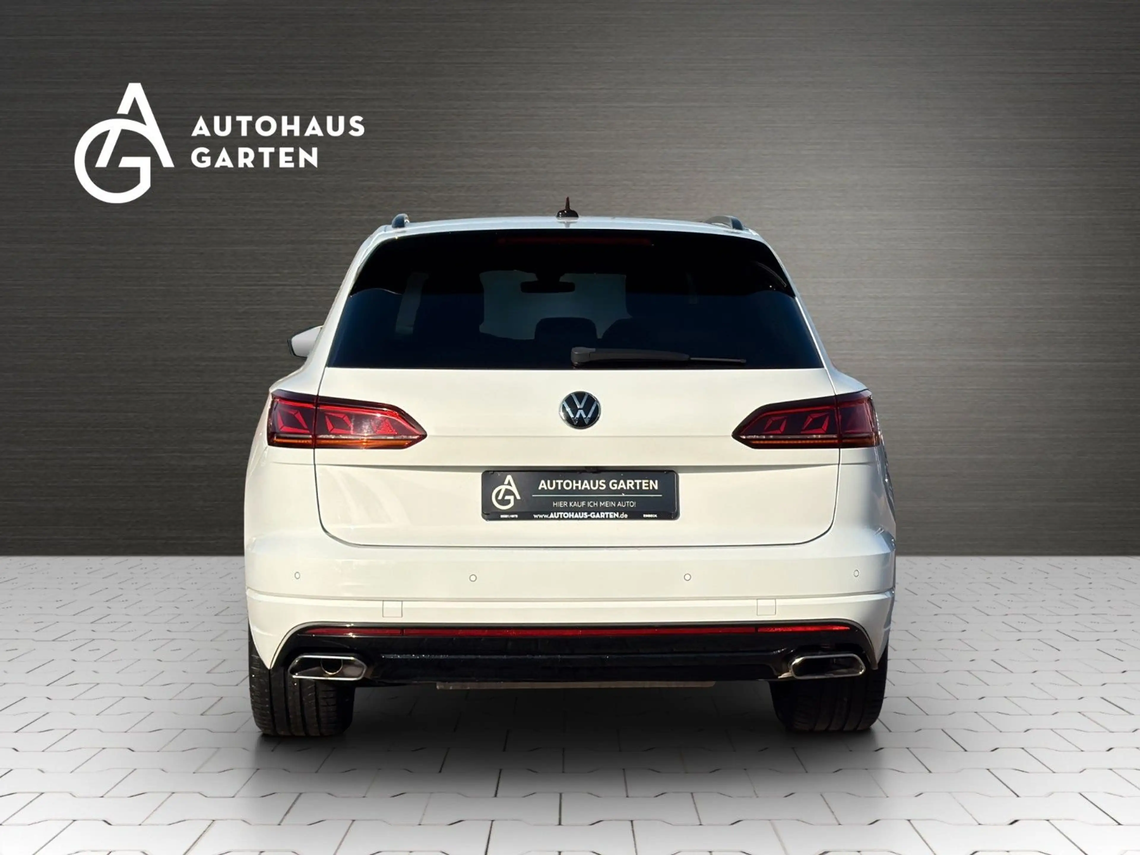 Volkswagen Touareg 3.0 TDI R-Line 4M LED Leder Kamera Luft. — photo 6