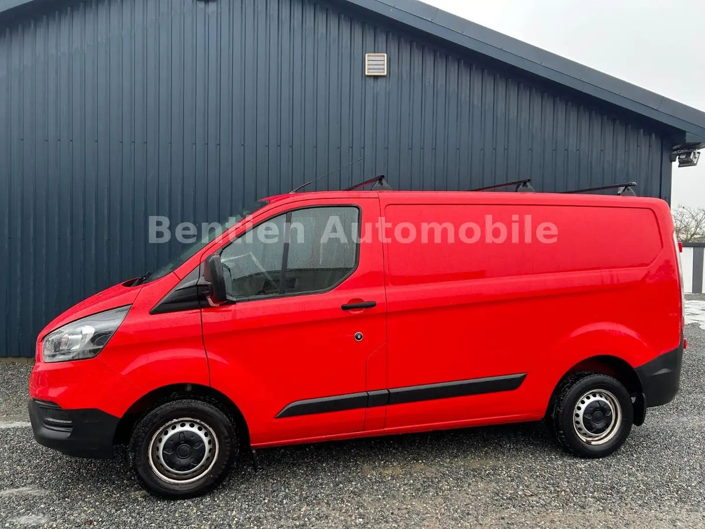 Ford Transit Custom Kasten 280 L1,3-Sitzer Rot - 1
