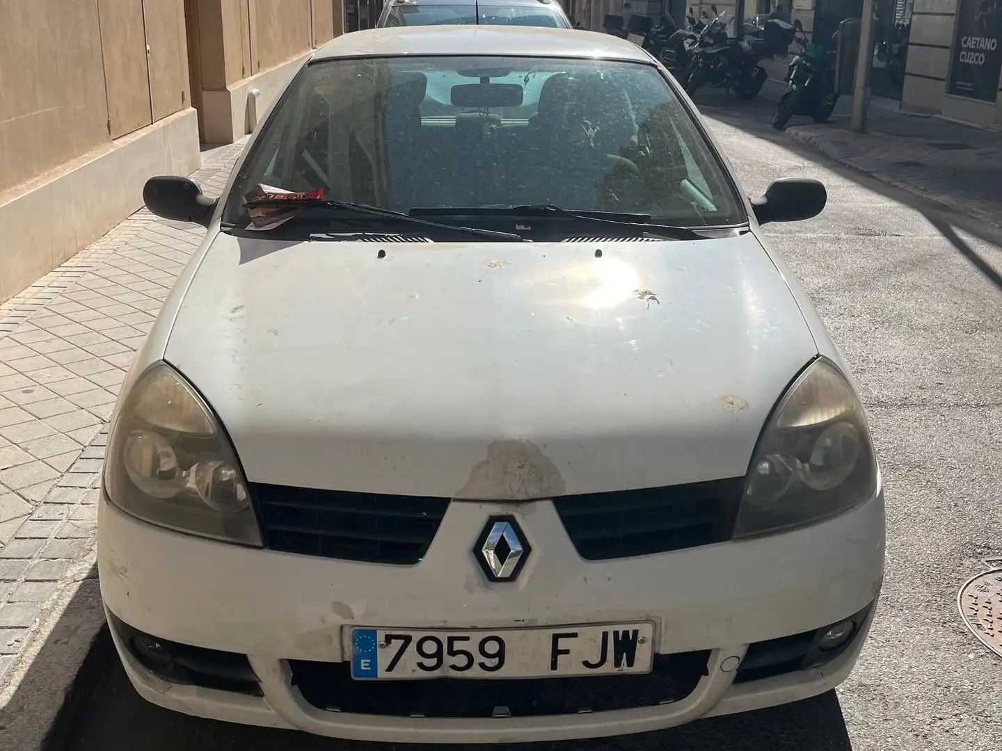 Renault Clio 1.2 Authentique eco2 Blanco - 1