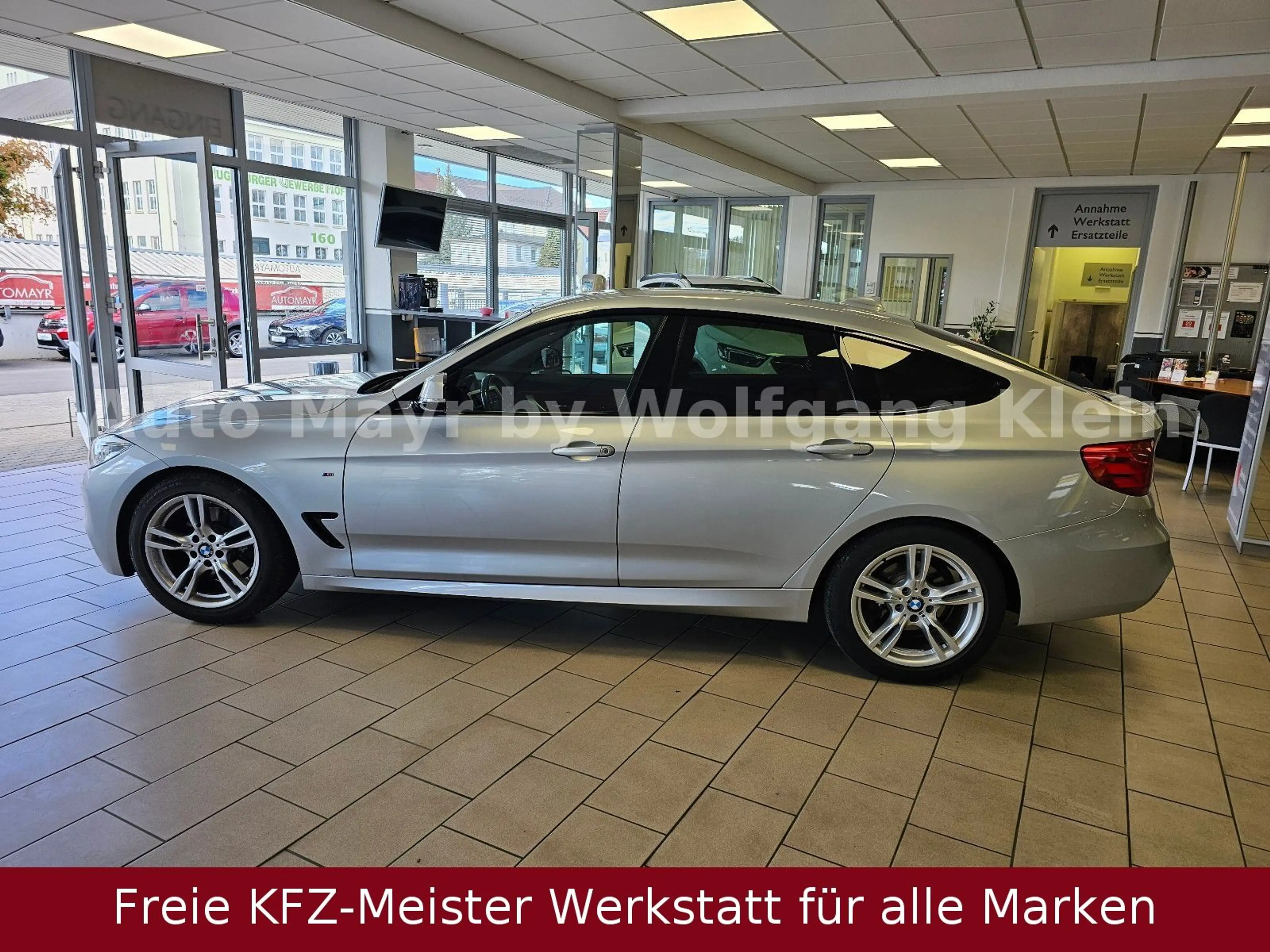 BMW 328 i Gran Turismo M-Sport Navi Leder 1.Hand — photo 12