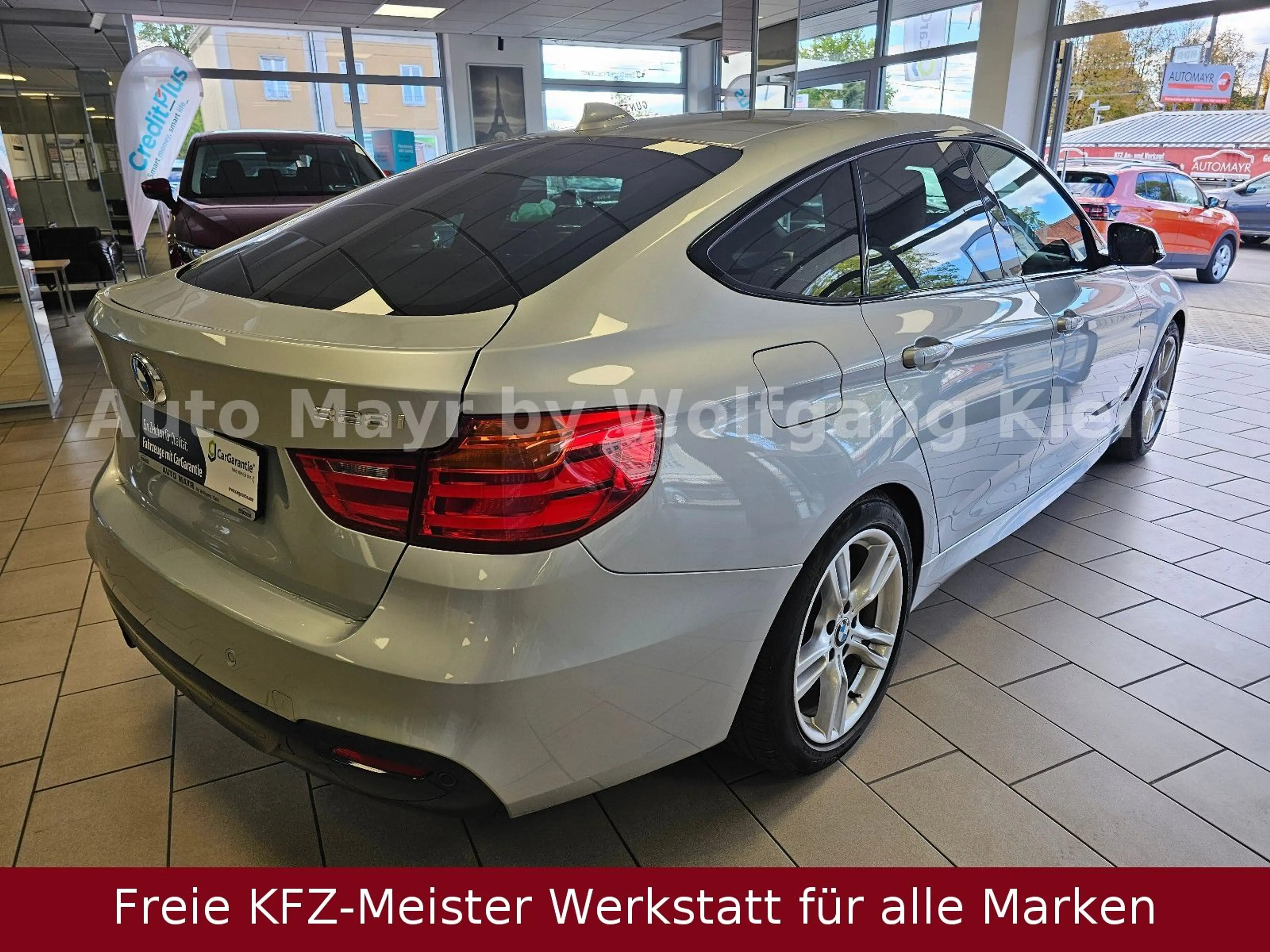 BMW 328 i Gran Turismo M-Sport Navi Leder 1.Hand — photo 8
