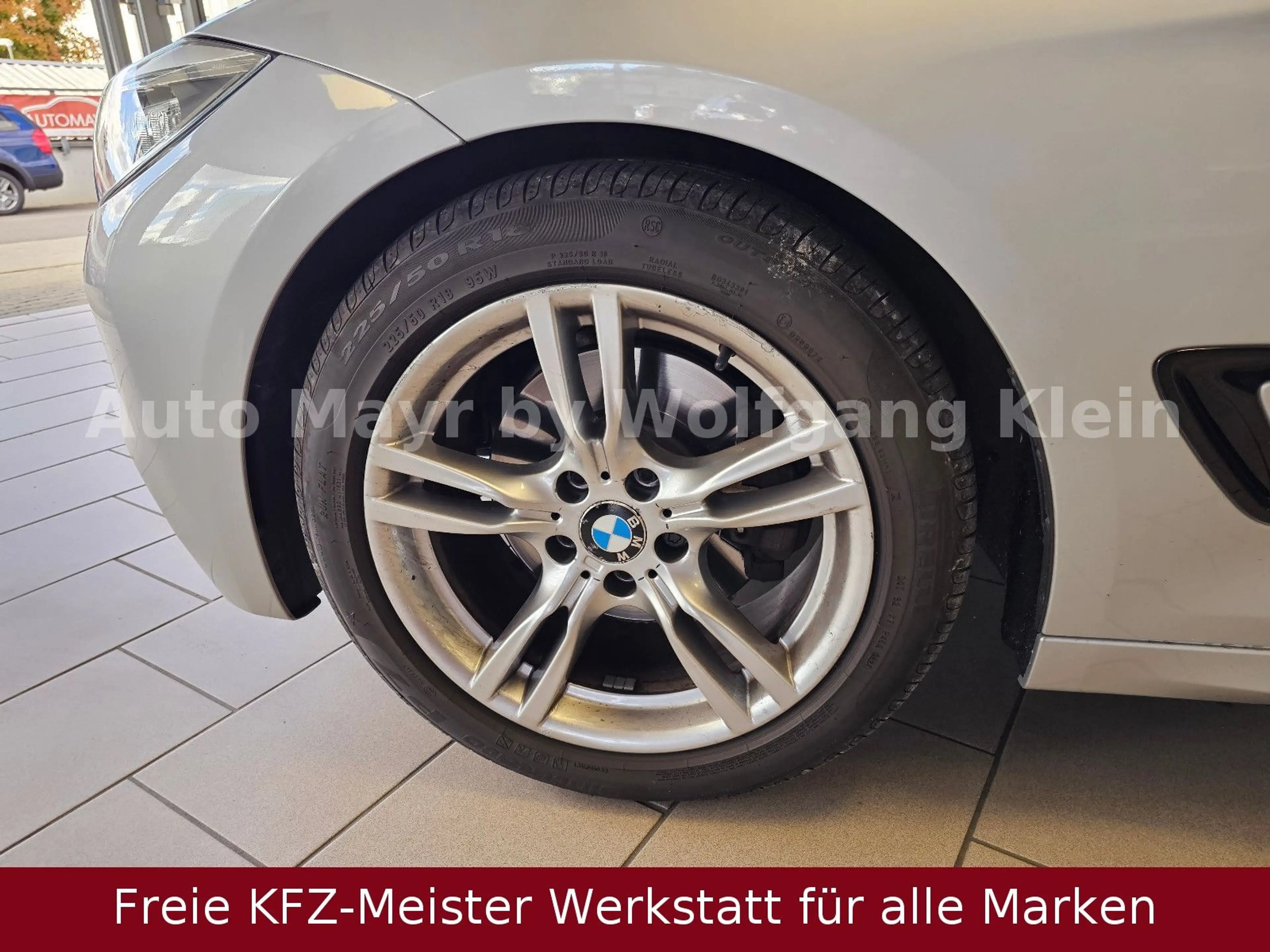 BMW 328 i Gran Turismo M-Sport Navi Leder 1.Hand — photo 13