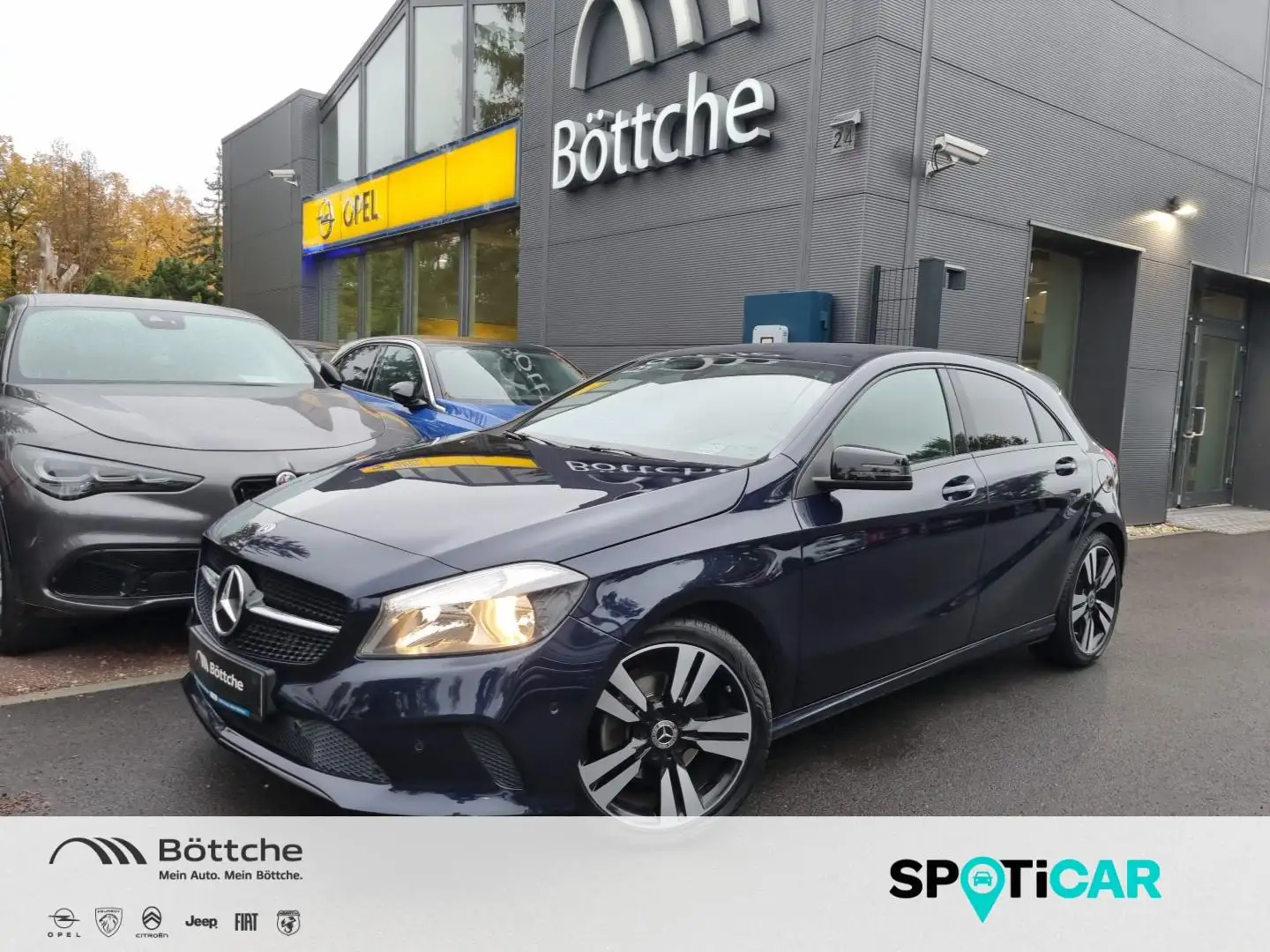Mercedes-Benz A 200 BlueEfficiency Navi/SHZ/PDC/Kamera/Klima-AT Bleu - 1