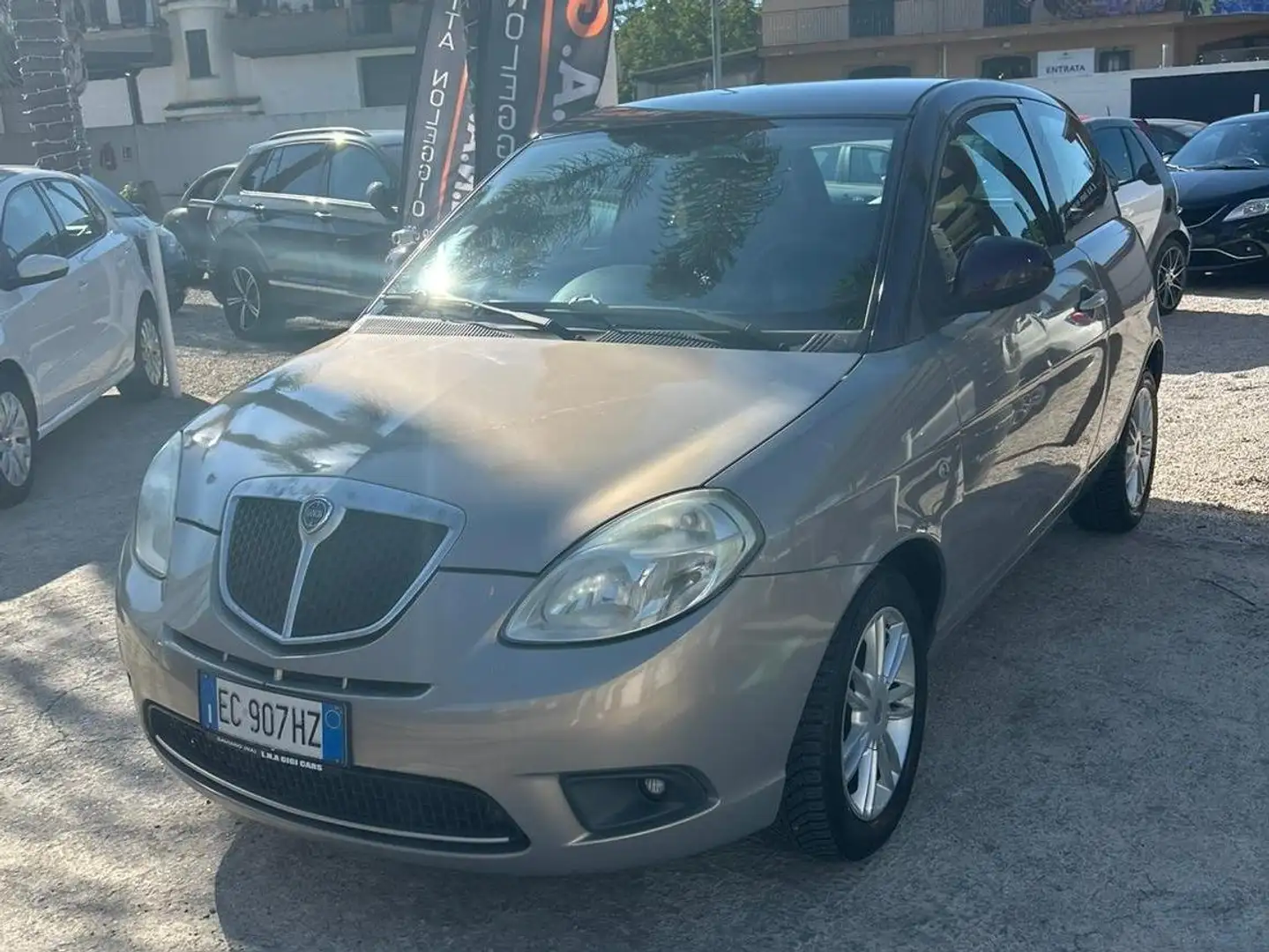 Lancia Ypsilon Ypsilon II 2007 1.2 8v Versus Beige - 1