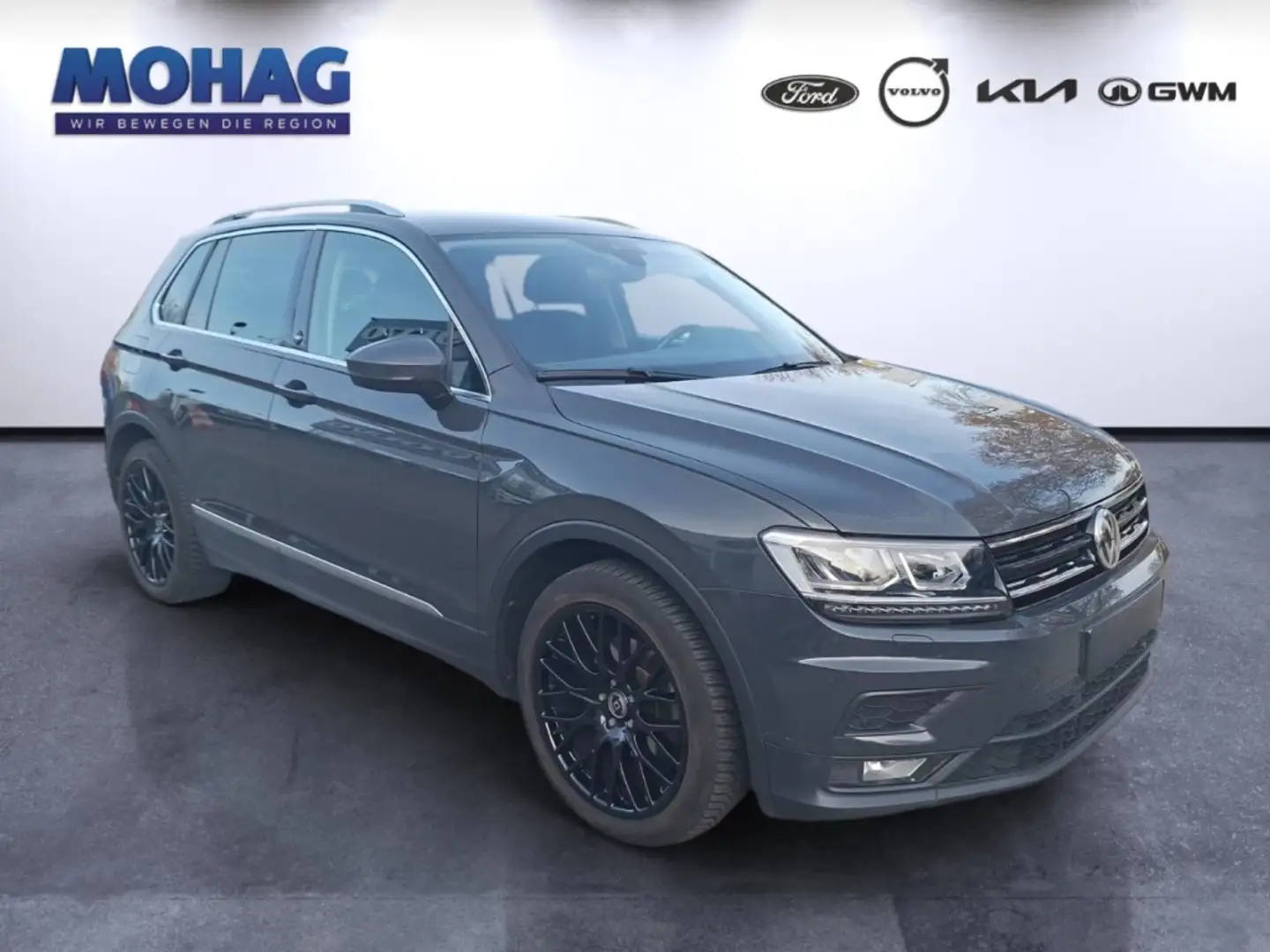 Volkswagen Tiguan Sound BMT *Navi*LED-Scheinwerfer* Grau - 2