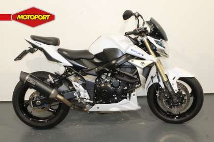 Suzuki GSR 750 A