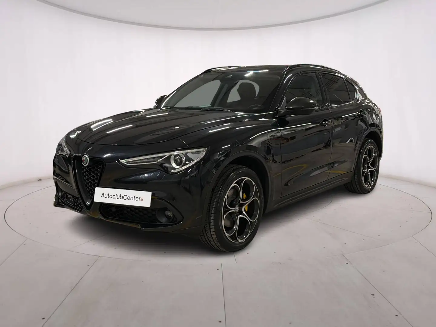 Alfa Romeo Stelvio 2.2 t B-Tech Q4 210cv Nero - 1