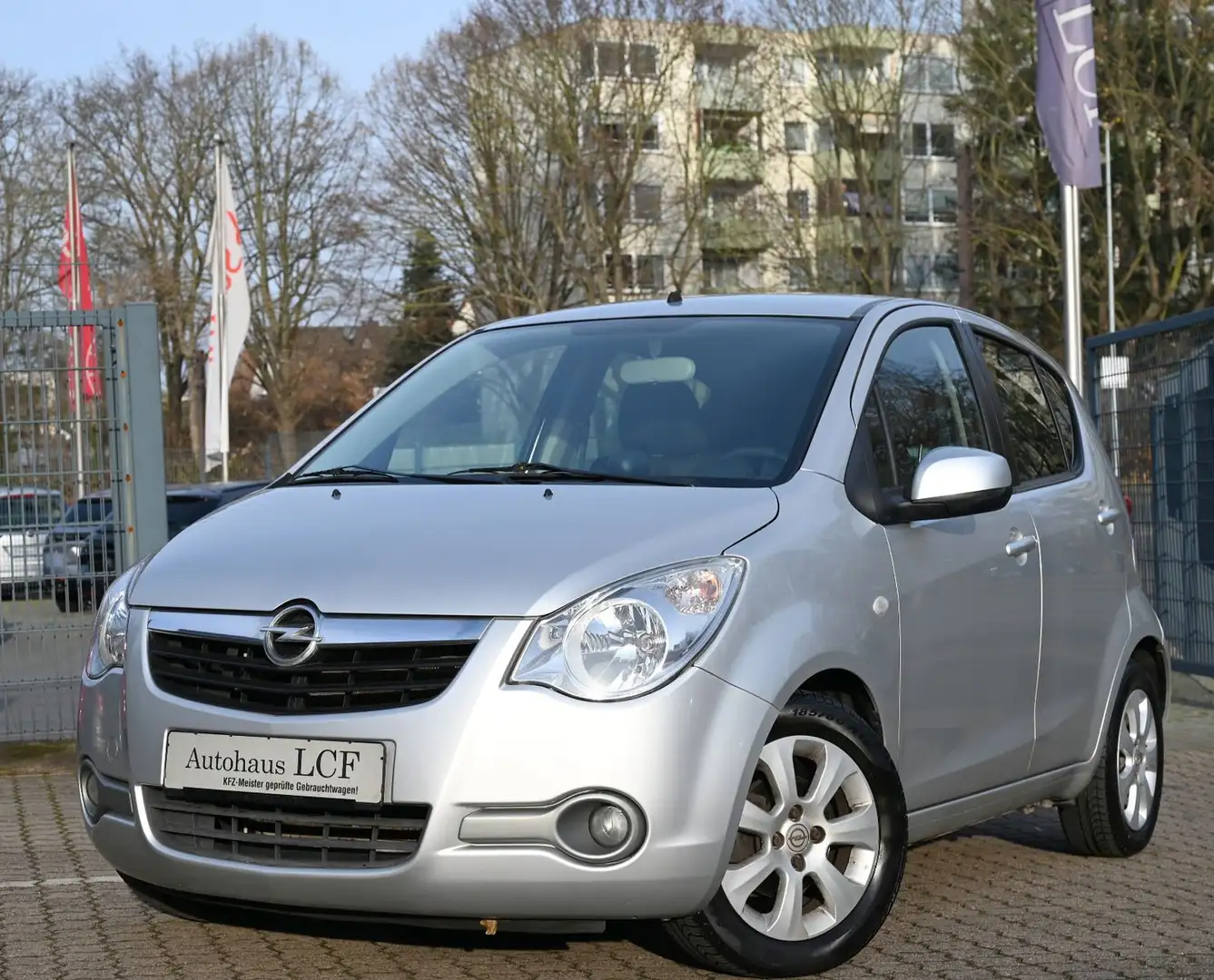 Opel Agila B 1.0 Edition Klima 5türig 2.Hd Argintiu - 2
