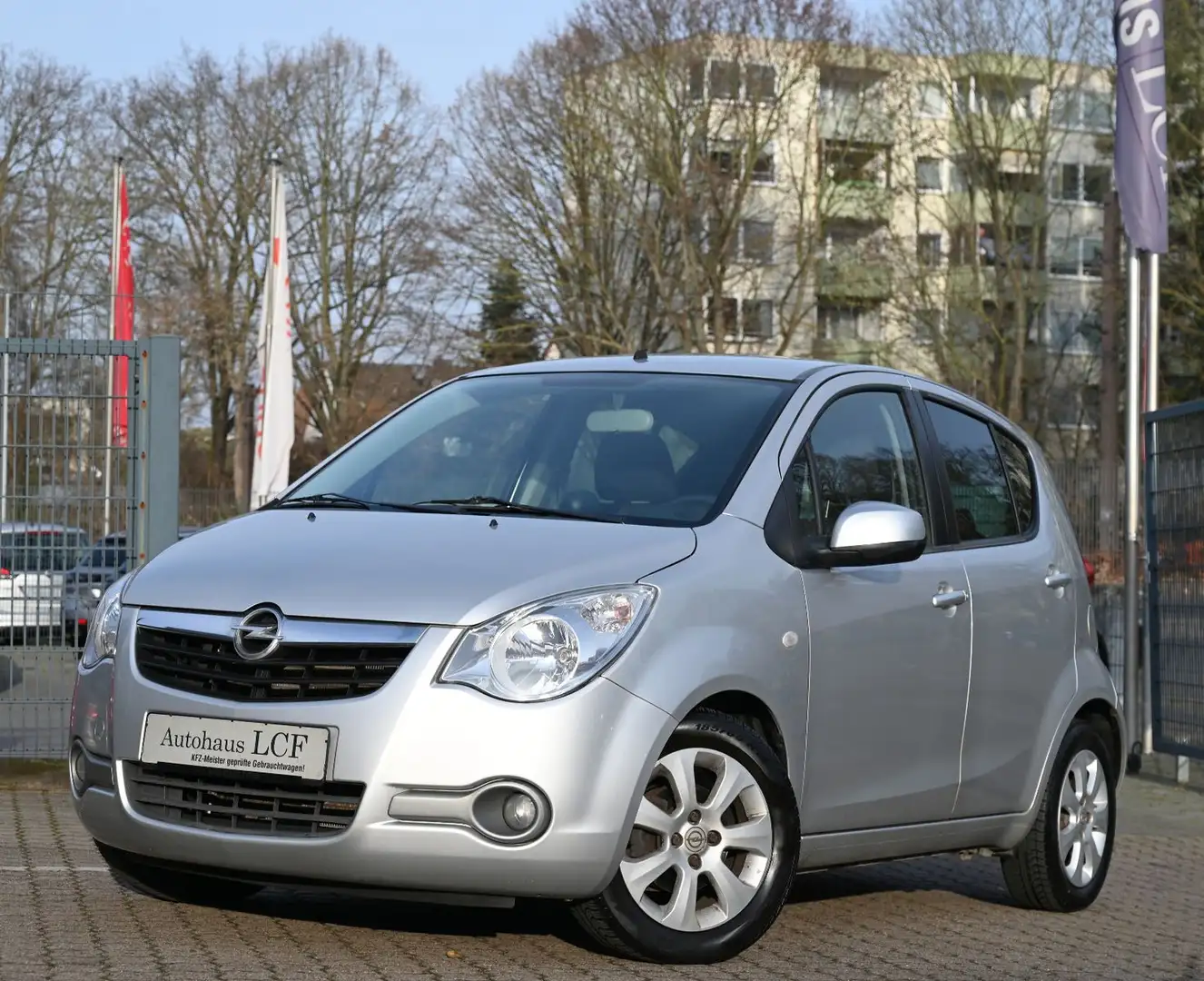 Opel Agila B 1.0 Edition Klima 5türig 2.Hd Argintiu - 1